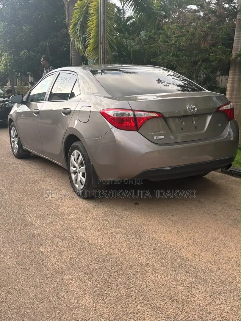 Toyota Corolla LE Eco Plus 4dr Sedan (1.8L 4cyl CVT) 2014 Brown