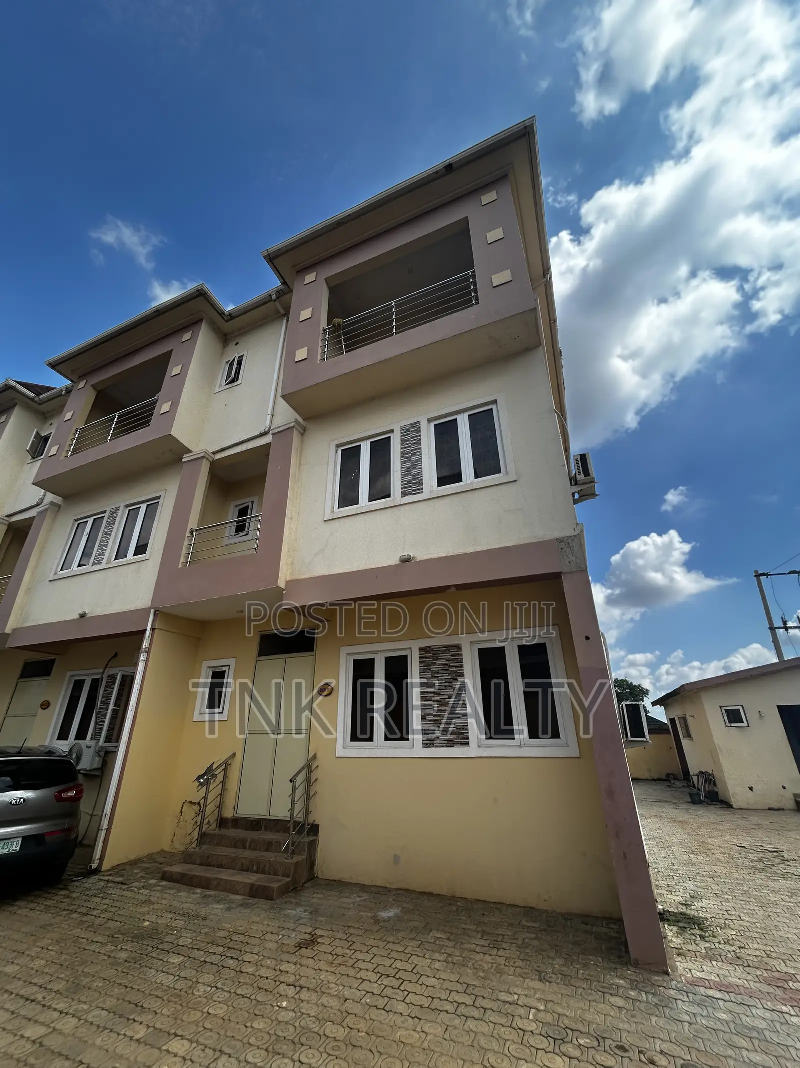 Mini Flat in Jahi for rent