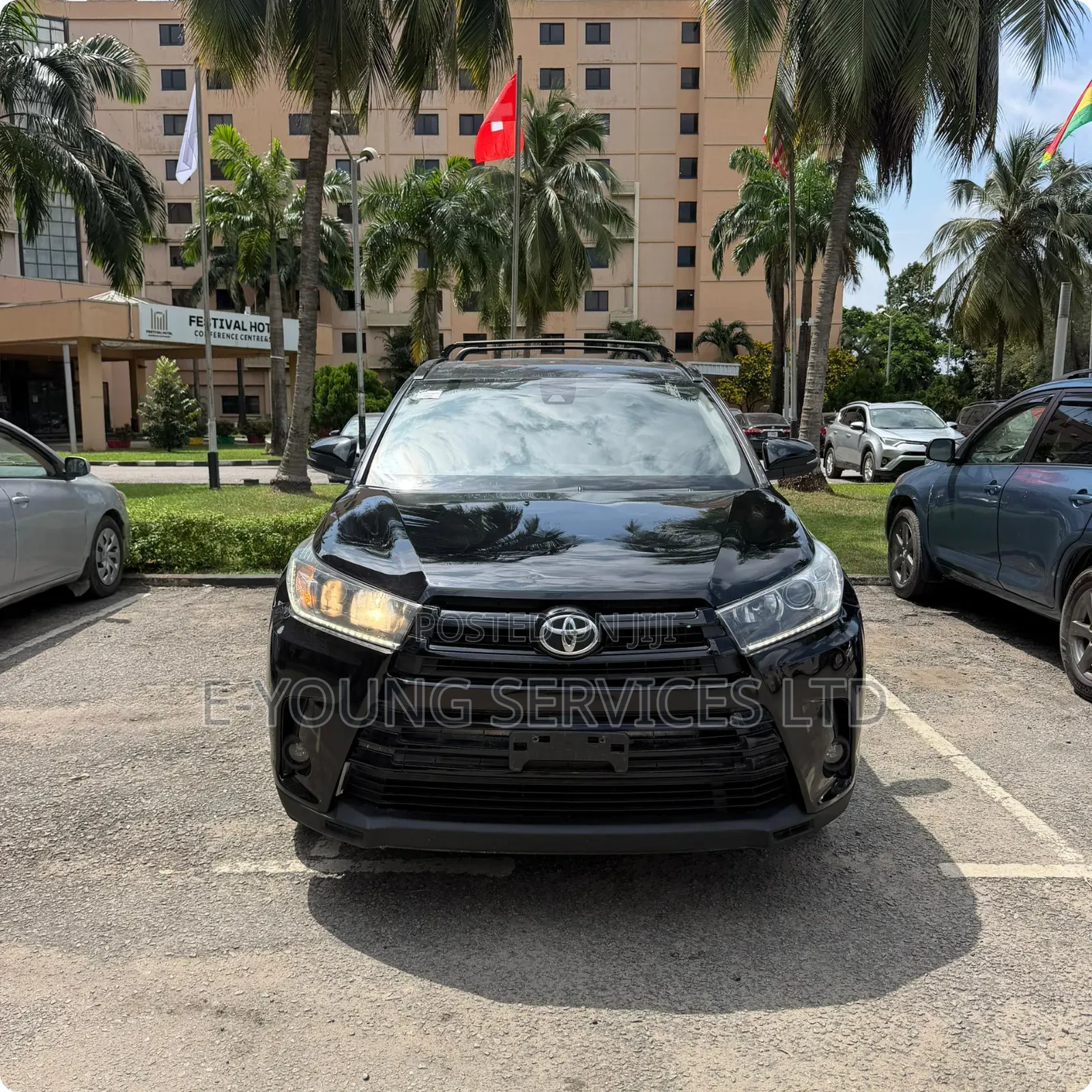 Toyota Highlander SE 2019 Black