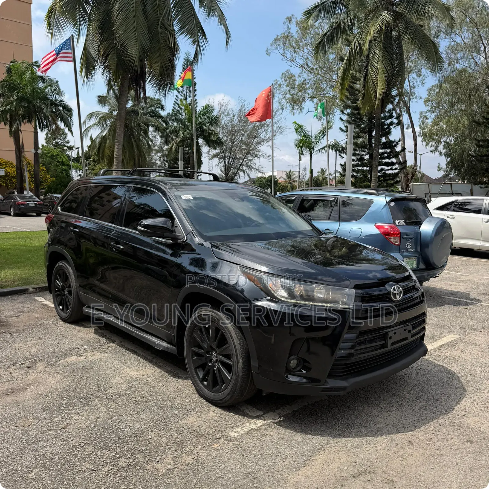 Toyota Highlander SE 2019 Black