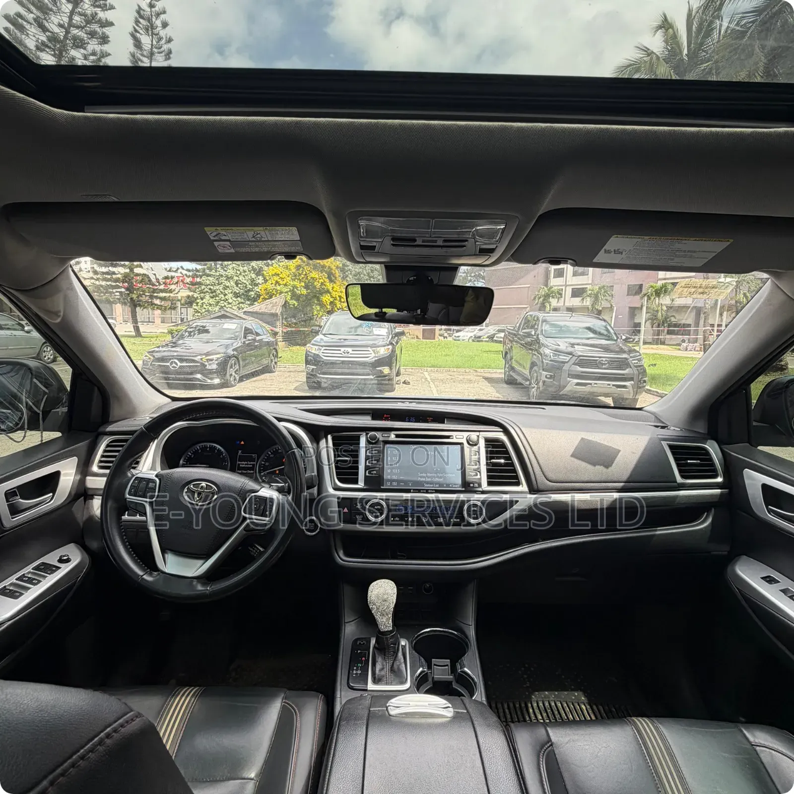 Toyota Highlander SE 2019 Black