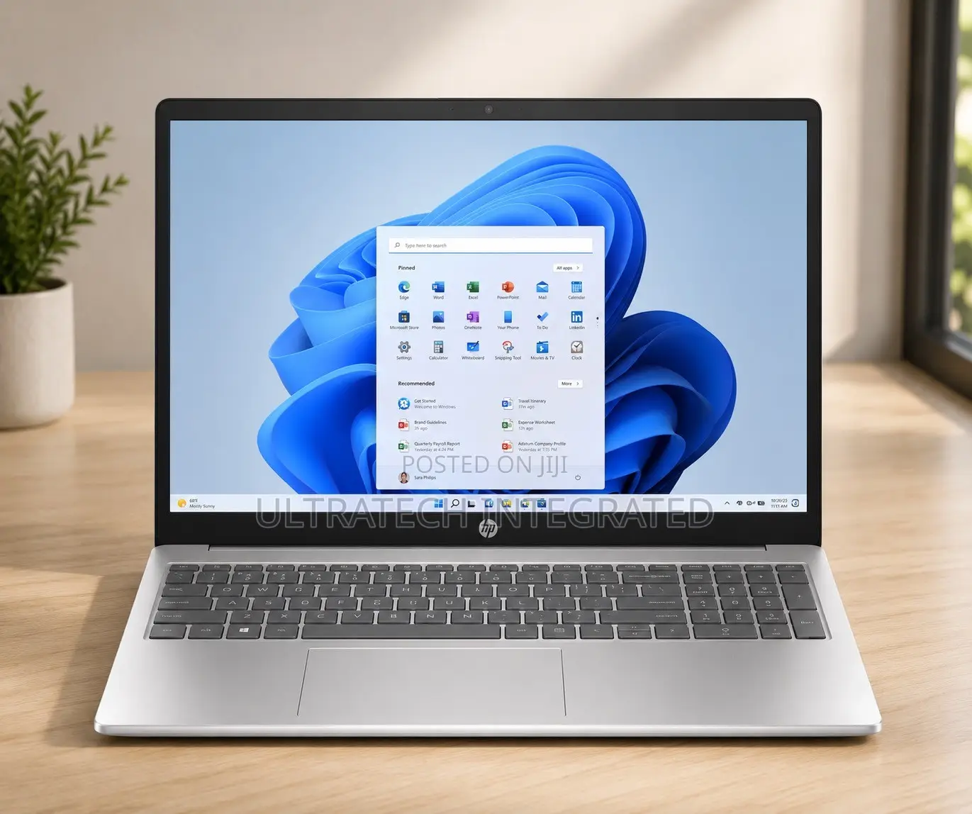 New Laptop HP 15-fd0290ns 8GB Intel Core i5 SSD 256GB