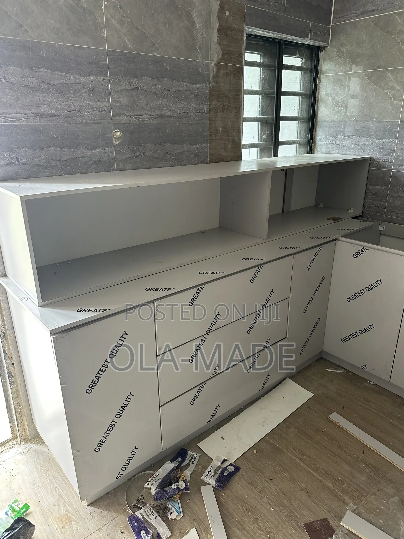 Eyegloss Kitchen Cabinets