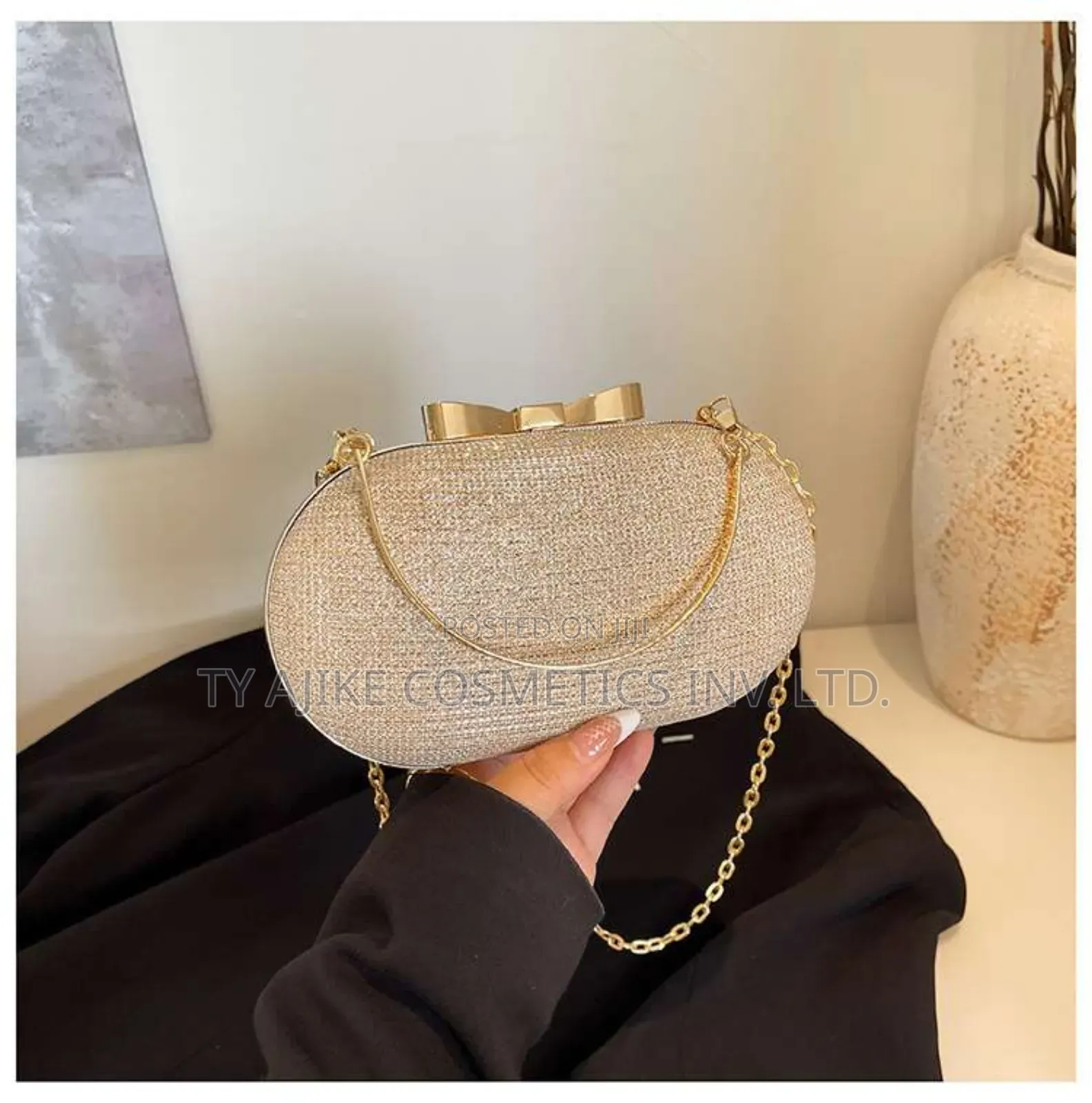 Ladies Clutch Purse, Gold Colour