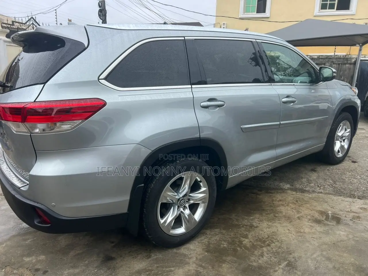 Toyota Highlander Limited Platinum 4x2 V6 (3.5L 6cyl 8A) 2017 Silver