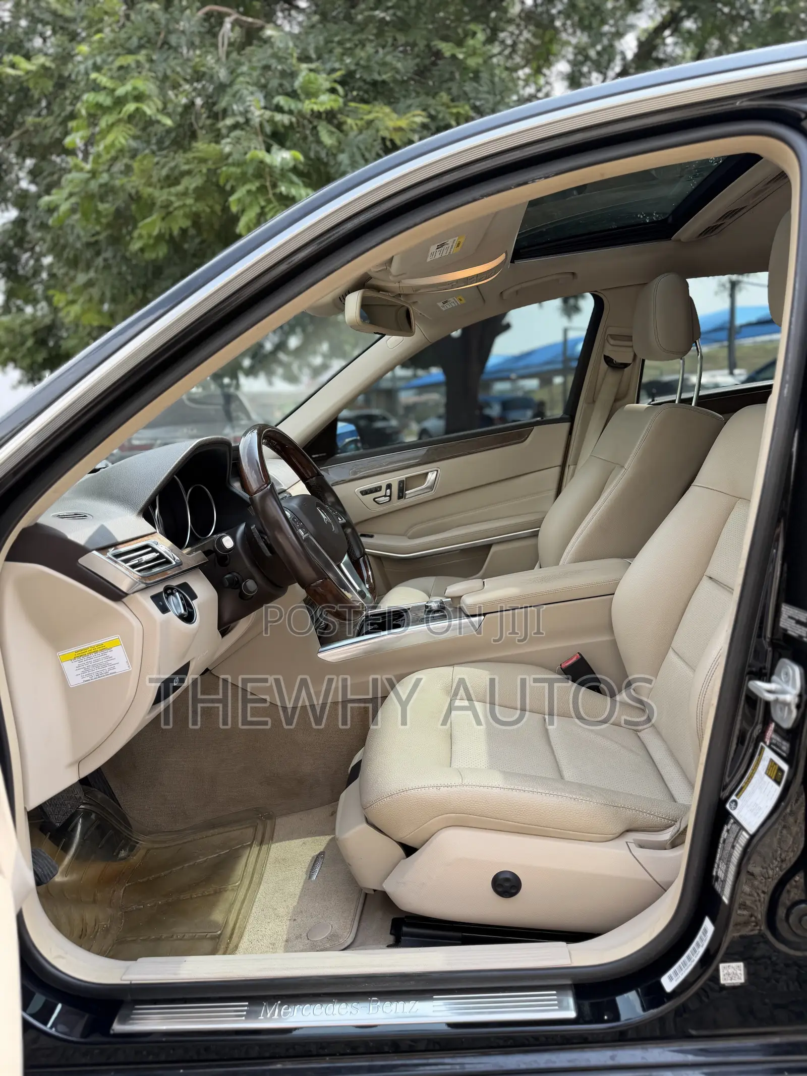 Mercedes-Benz E350 Base 4Matic Sedan AWD (3.5L 6cyl 7A) 2014 Black