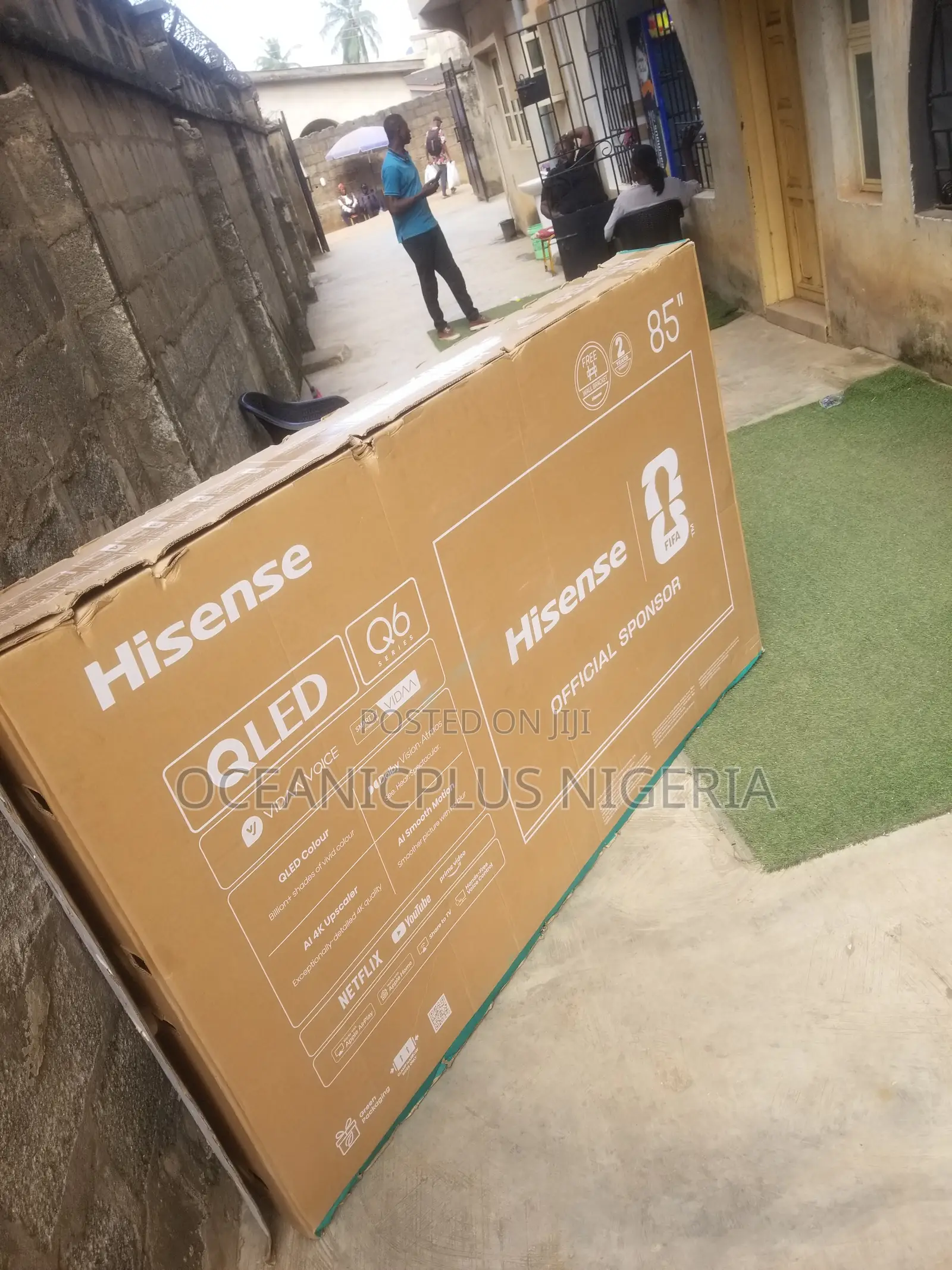 Hisense 85" QLED TV for Home Cinema