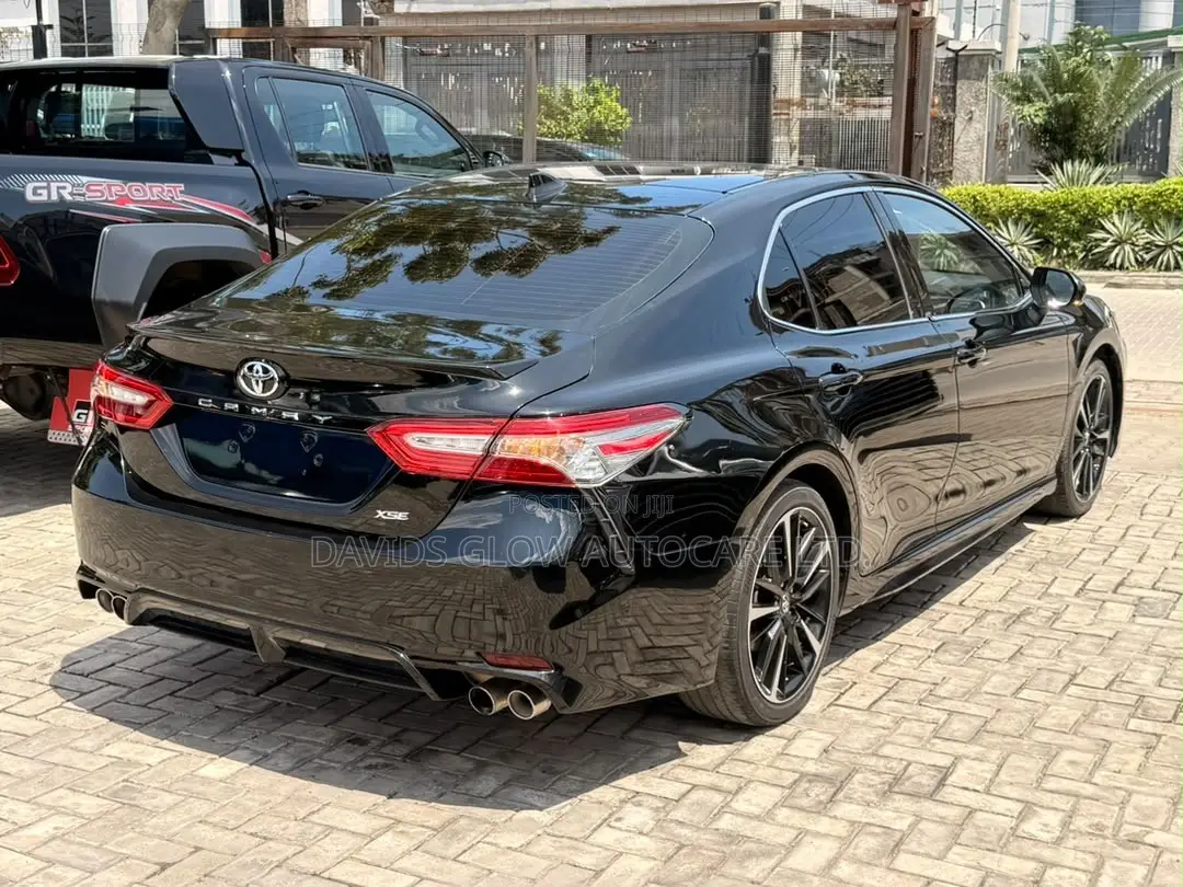Toyota Camry XSE V6 FWD (3.5L 6cyl 8AM) 2018 Black
