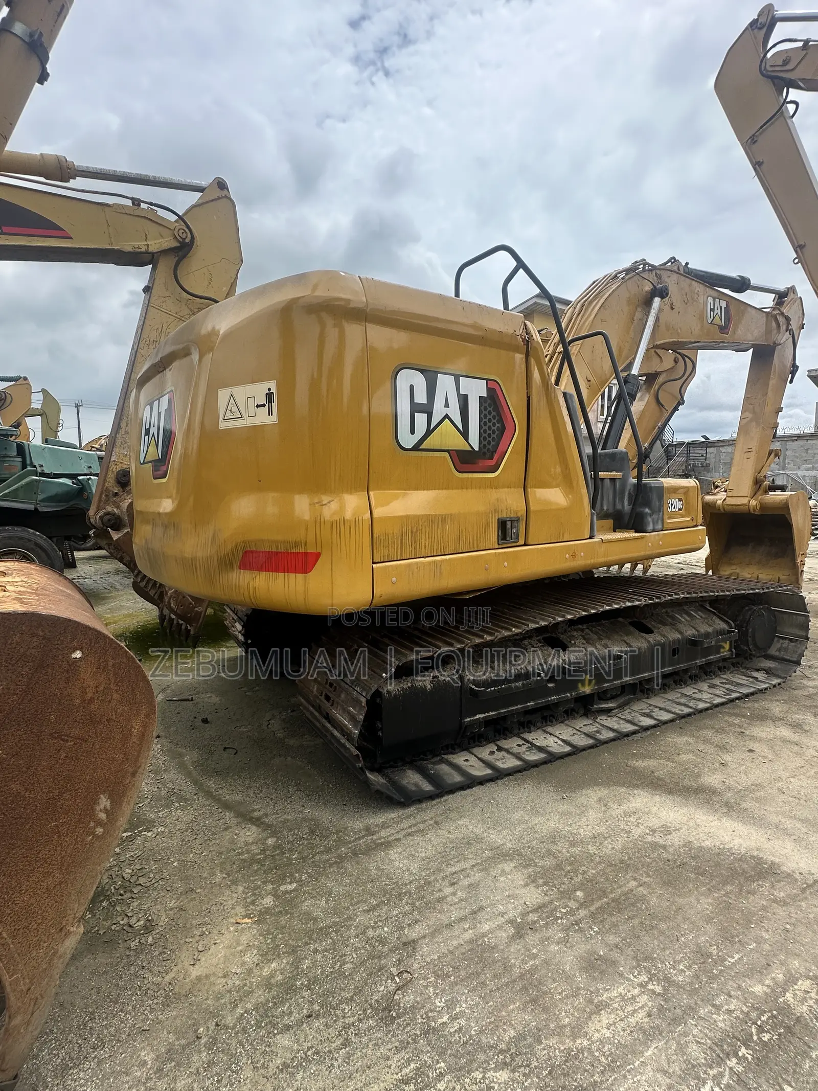 Caterpillar Excavated 320 GC for Sale: Price: 190 Naira