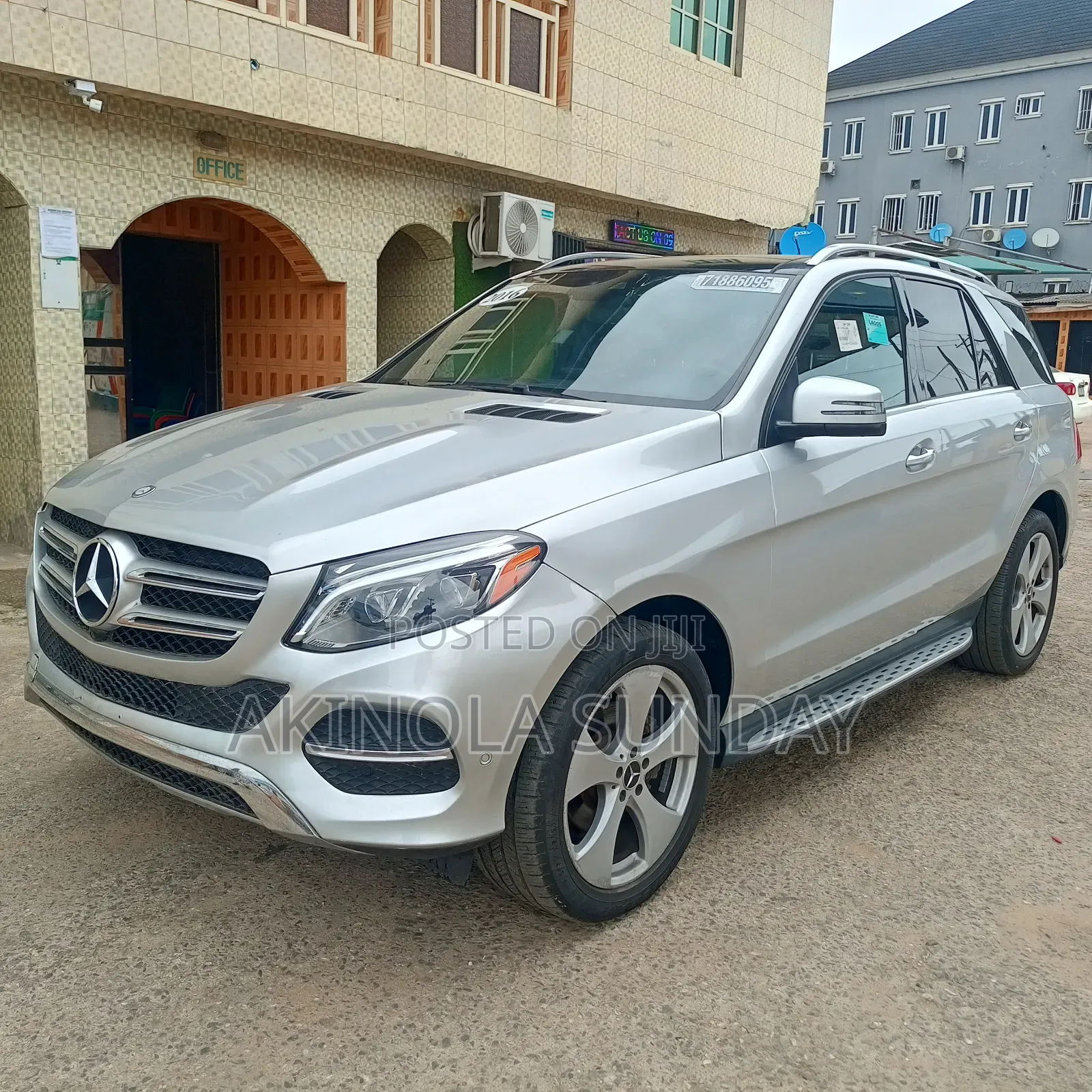 Mercedes-Benz GLE-Class 2016 Silver