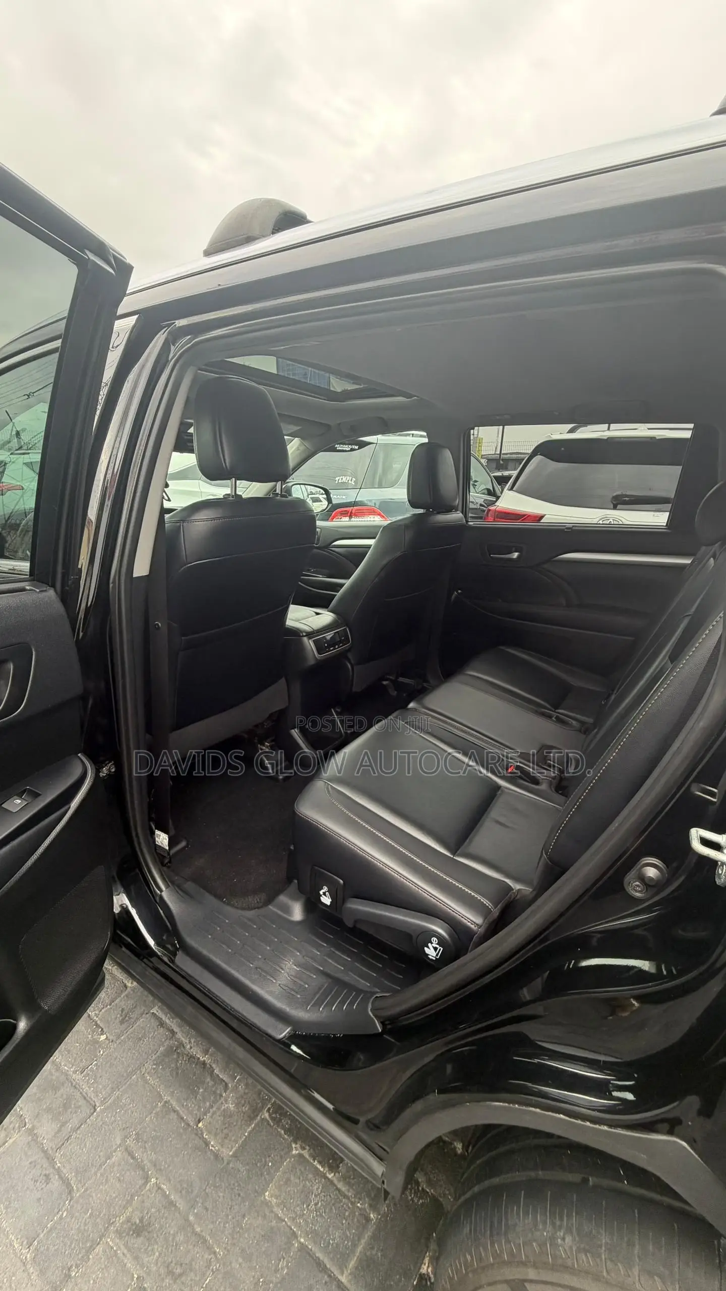 Toyota Highlander XLE 2019 Black