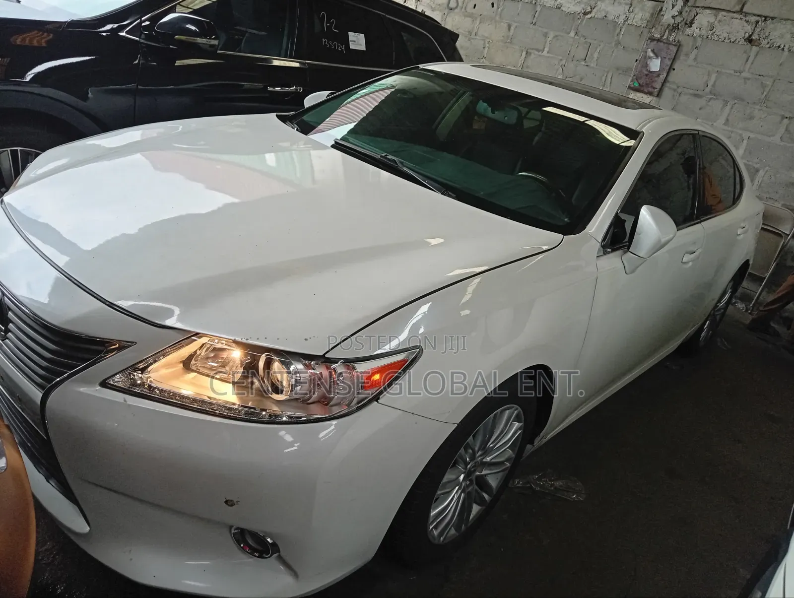 Lexus ES 2014 White