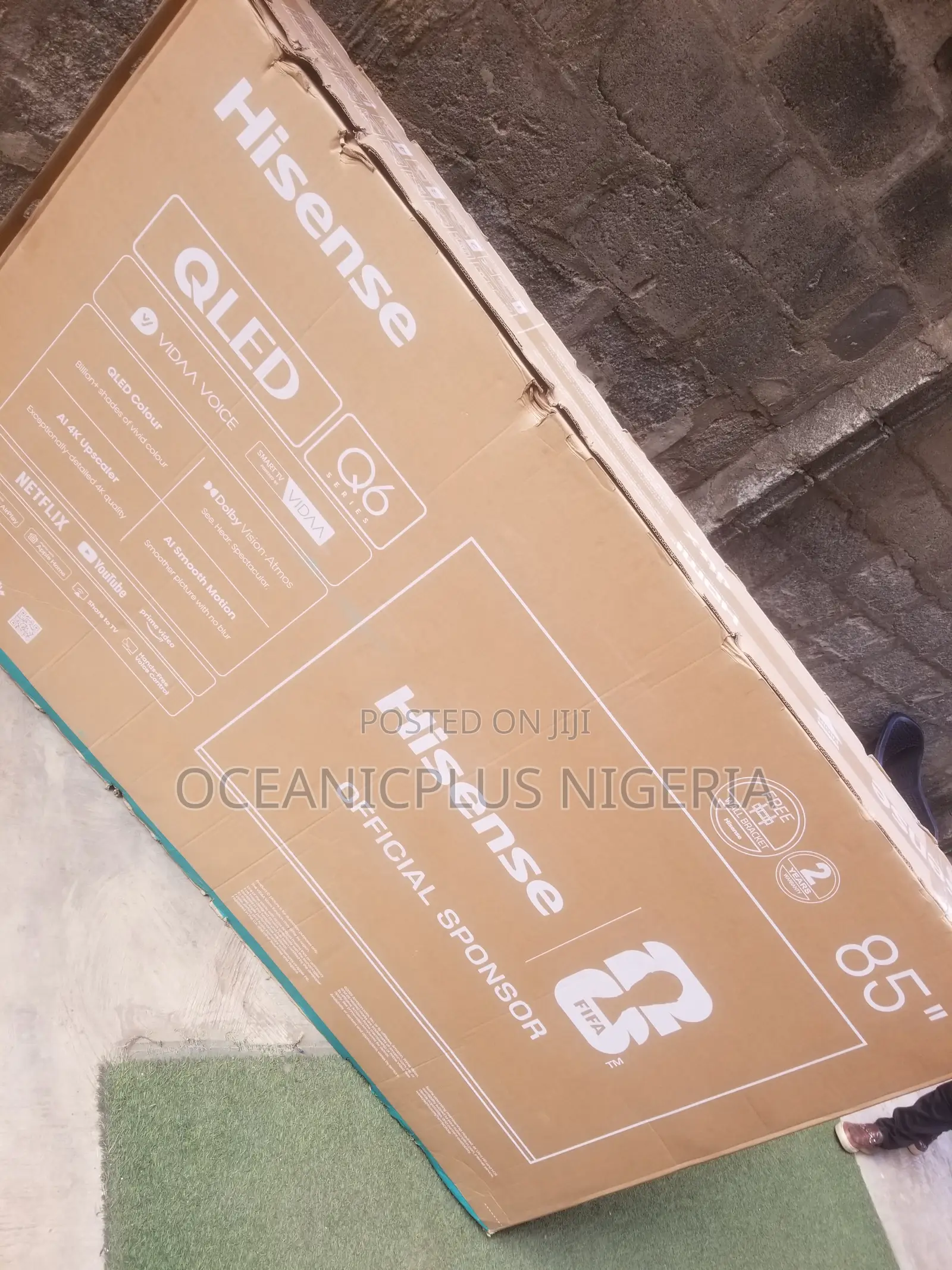 Hisense 85 Inch 4K Ultra HD QLED TV