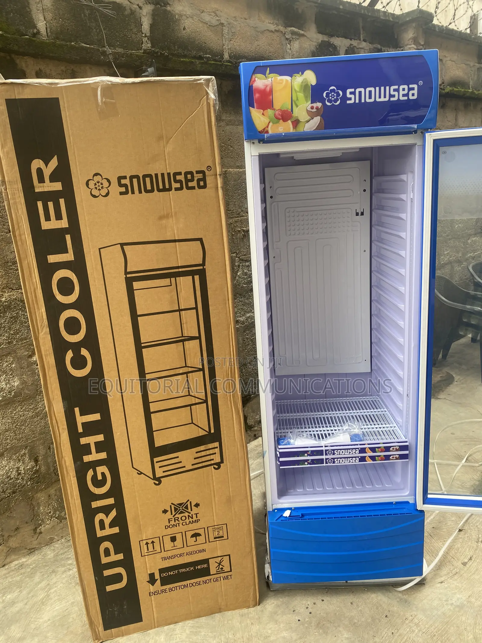 Upright Display Refrigerator SNOWSEA LC-500W