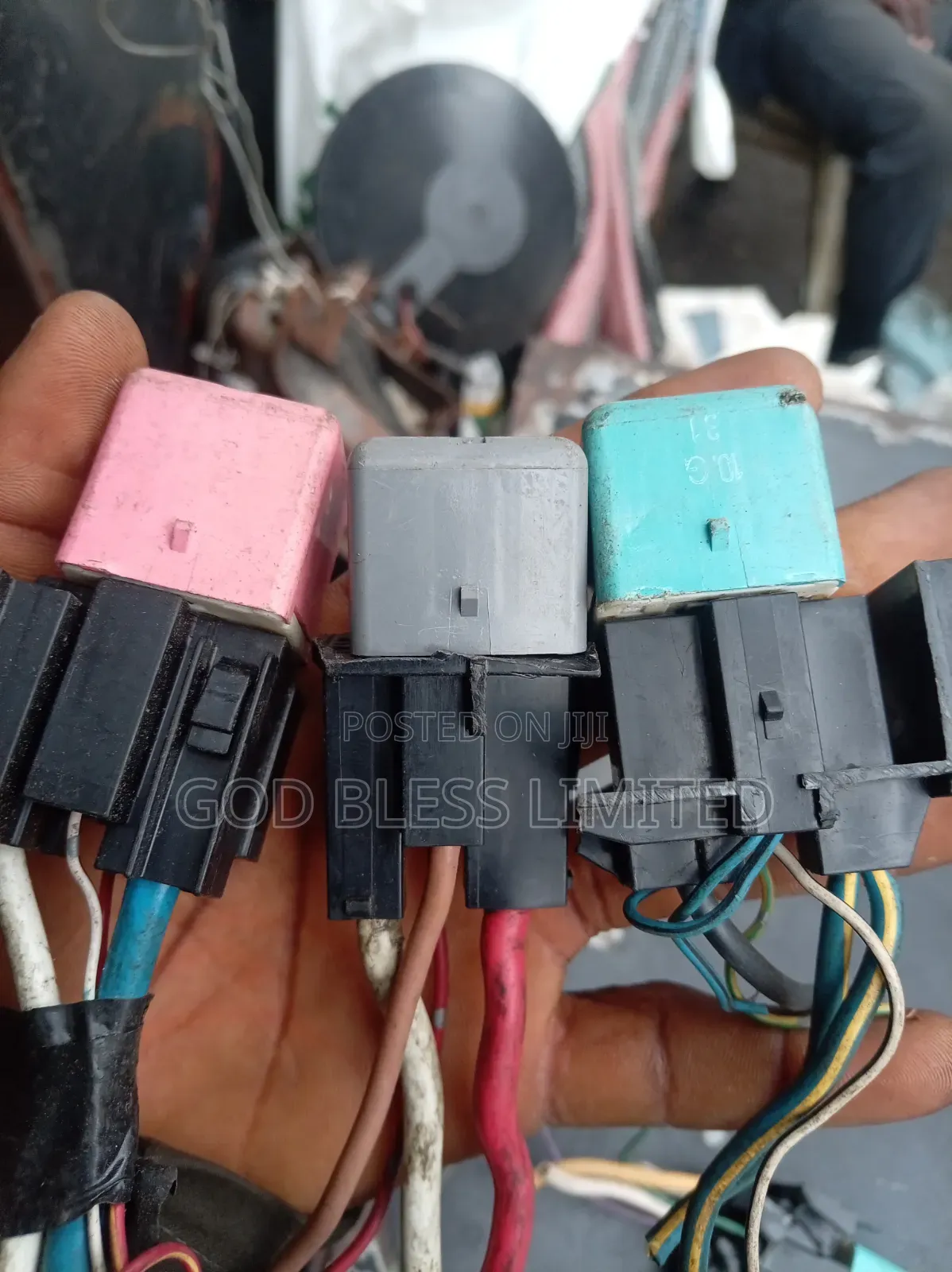 4 Pin and 5 Pin Big Pin Relay With Socket