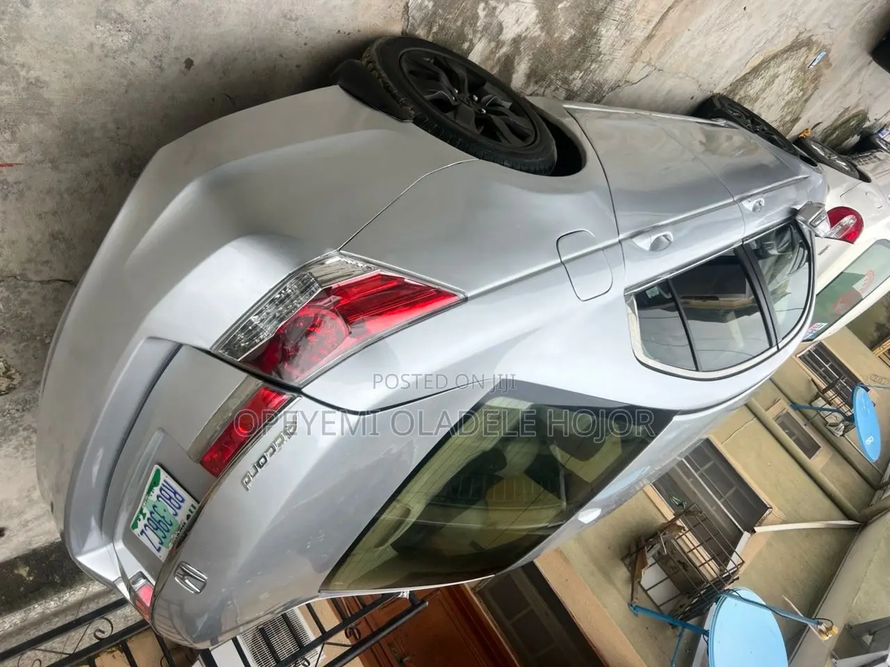 Honda Accord 2.0 Sedan Automatic 2012 Silver
