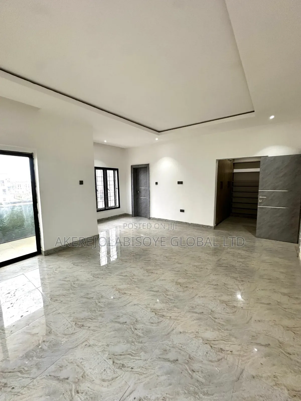 4bdrm Duplex in Lifecamp Abuja for sale
