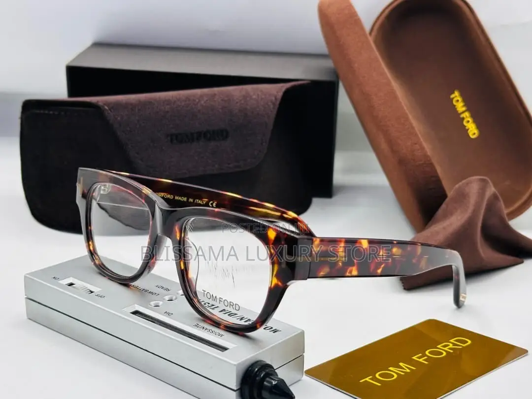 Tom Ford Luxury Woo Designer Glasses –  Stylish & Premium Quality