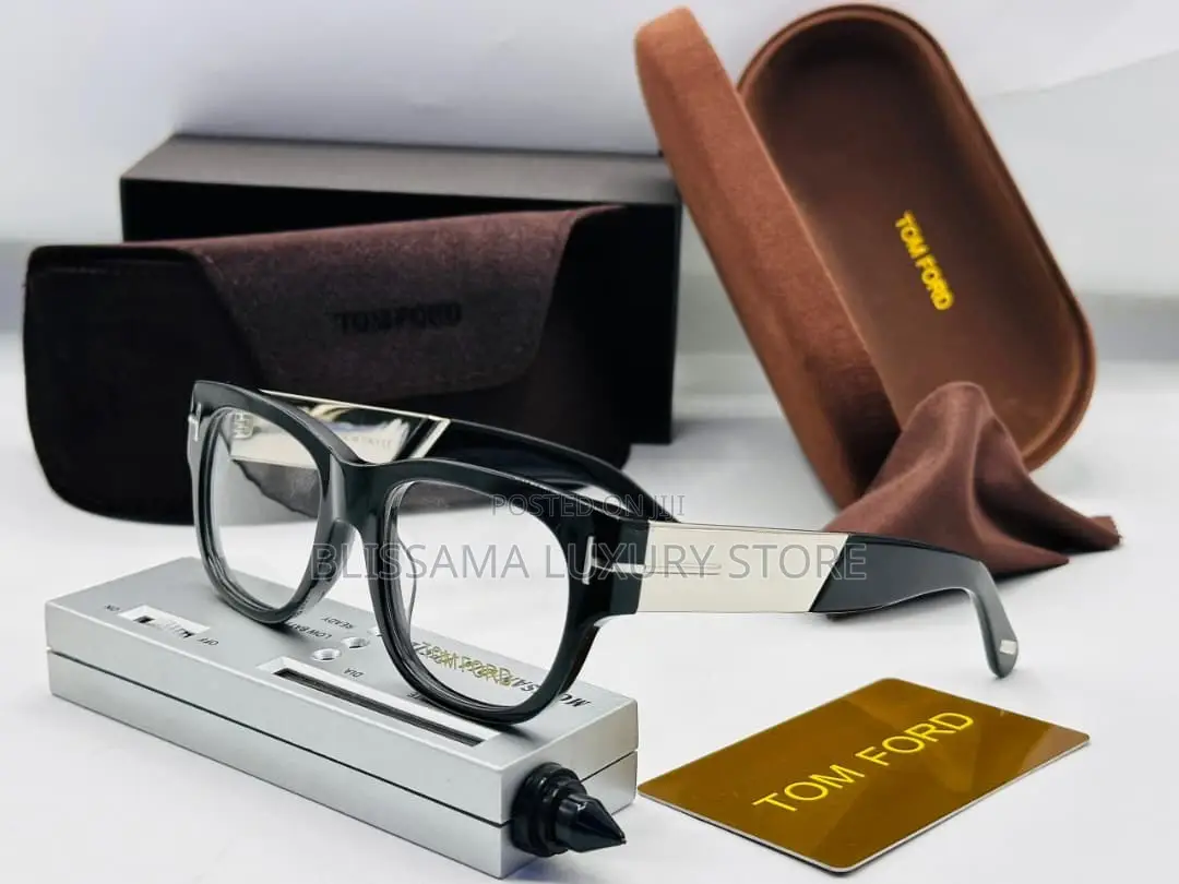 Tom Ford Luxury Woo Designer Glasses –  Stylish & Premium Quality