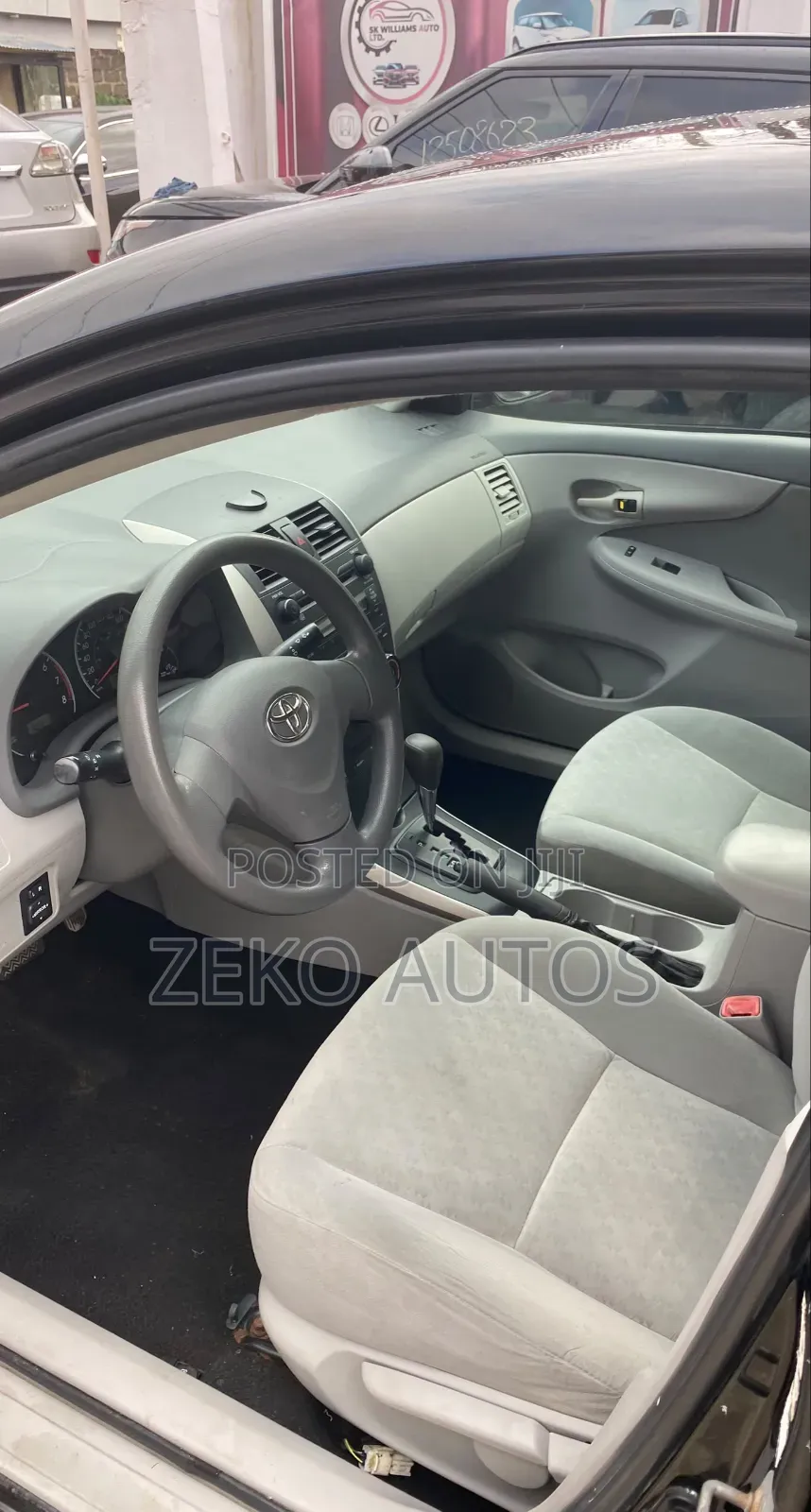 Toyota Corolla 2009 Black