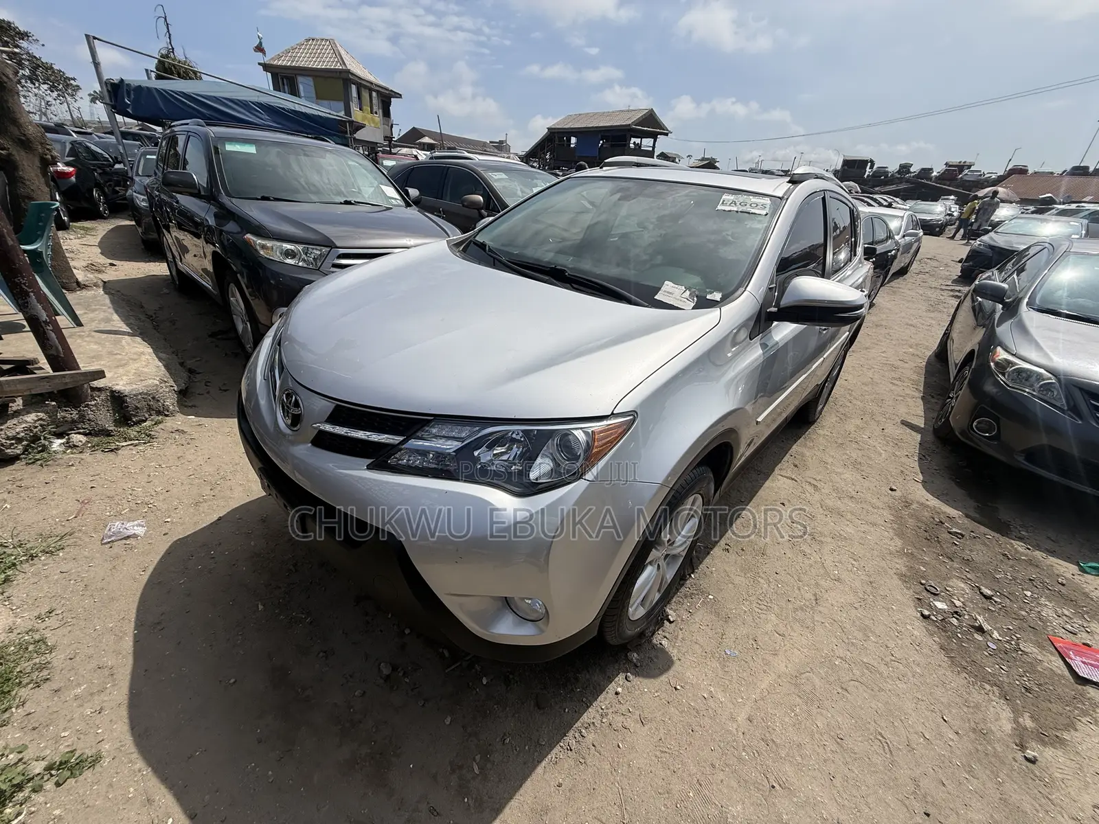 Toyota RAV4 Limited 4dr SUV (2.5L 4cyl 6A) 2015 Silver