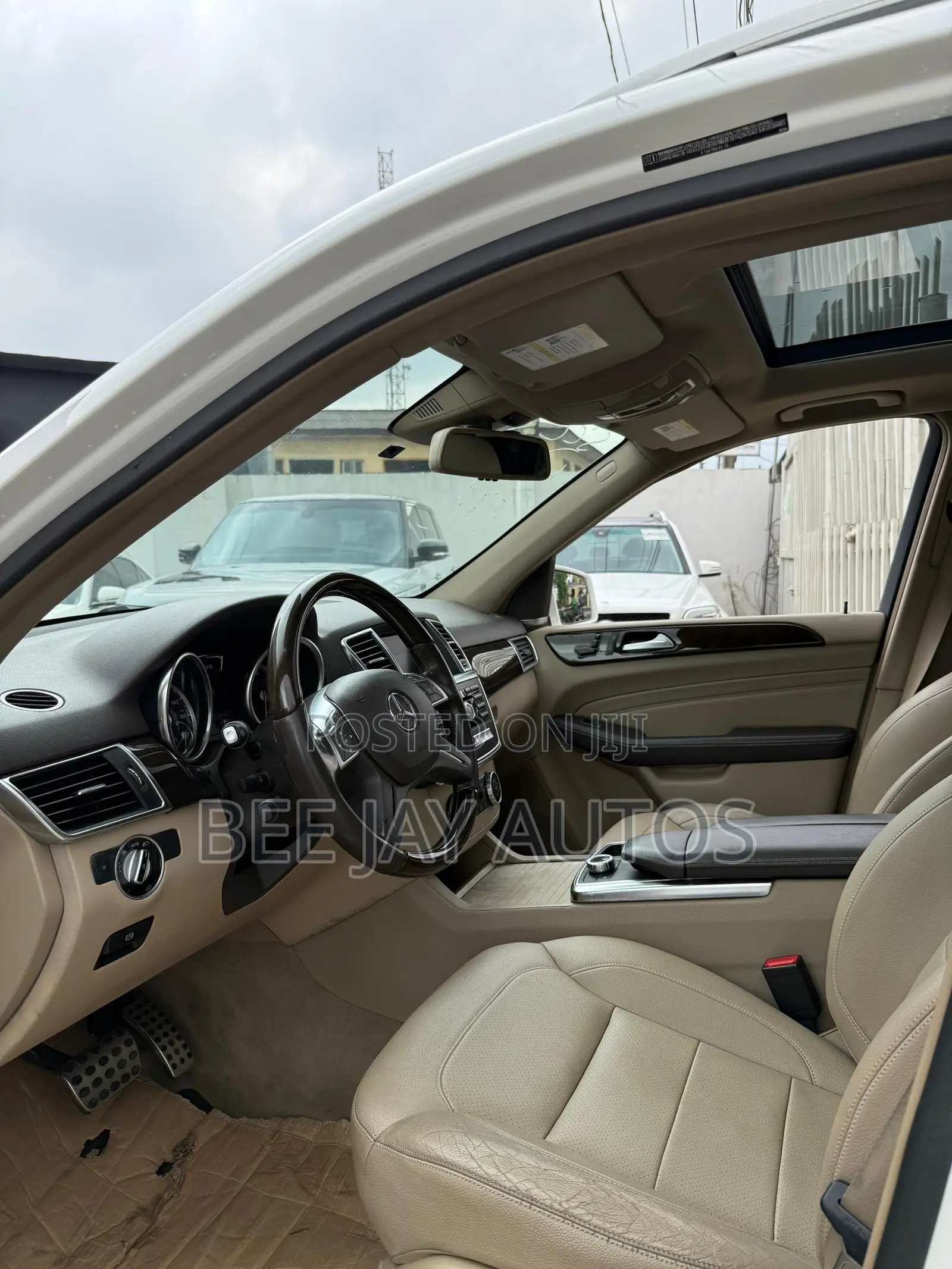 Mercedes-Benz M Class ML350 4MATIC 4dr SUV AWD (3.5L 6cyl 7A) 2015