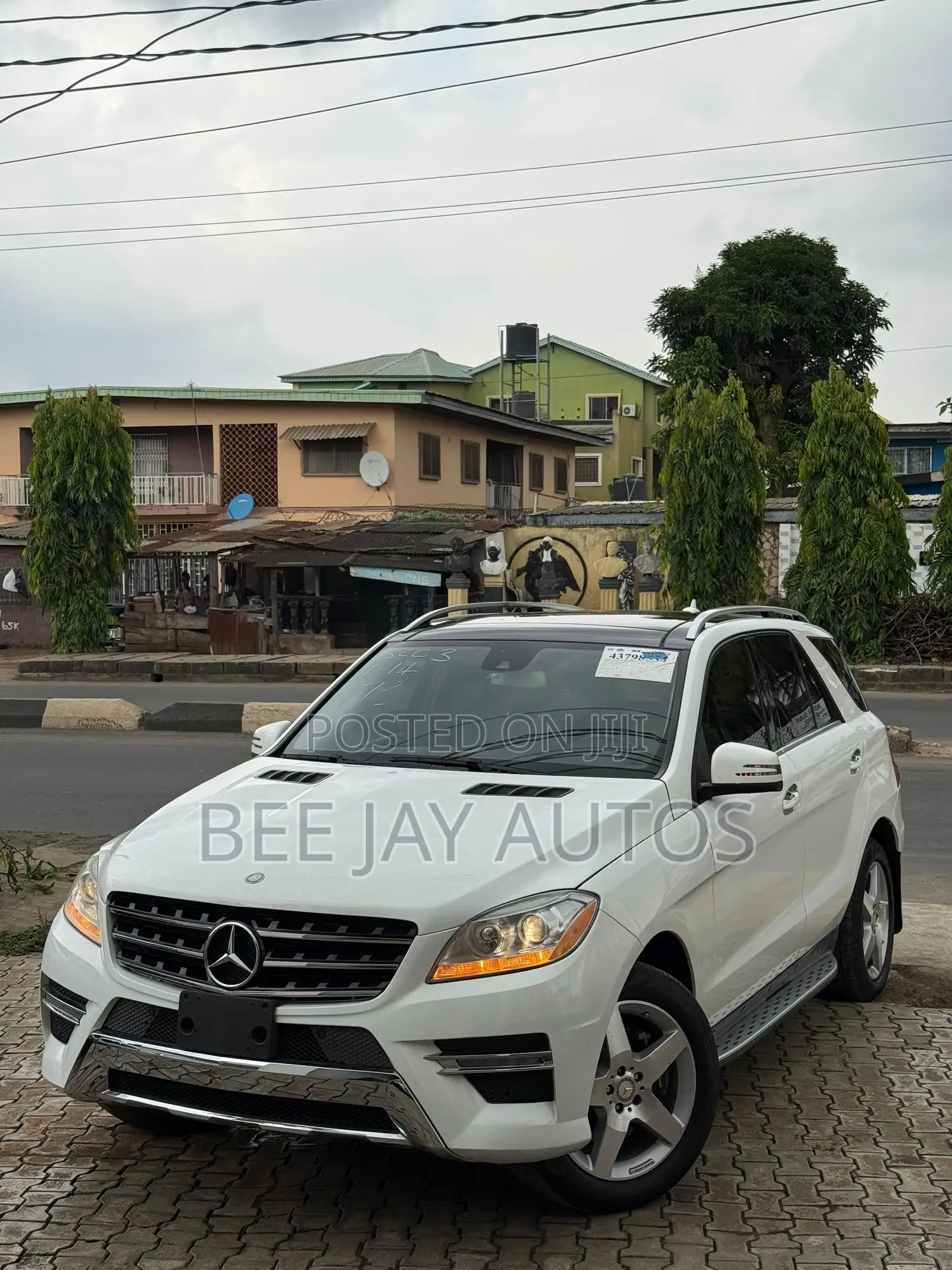 Mercedes-Benz M Class ML350 4MATIC 4dr SUV AWD (3.5L 6cyl 7A) 2015