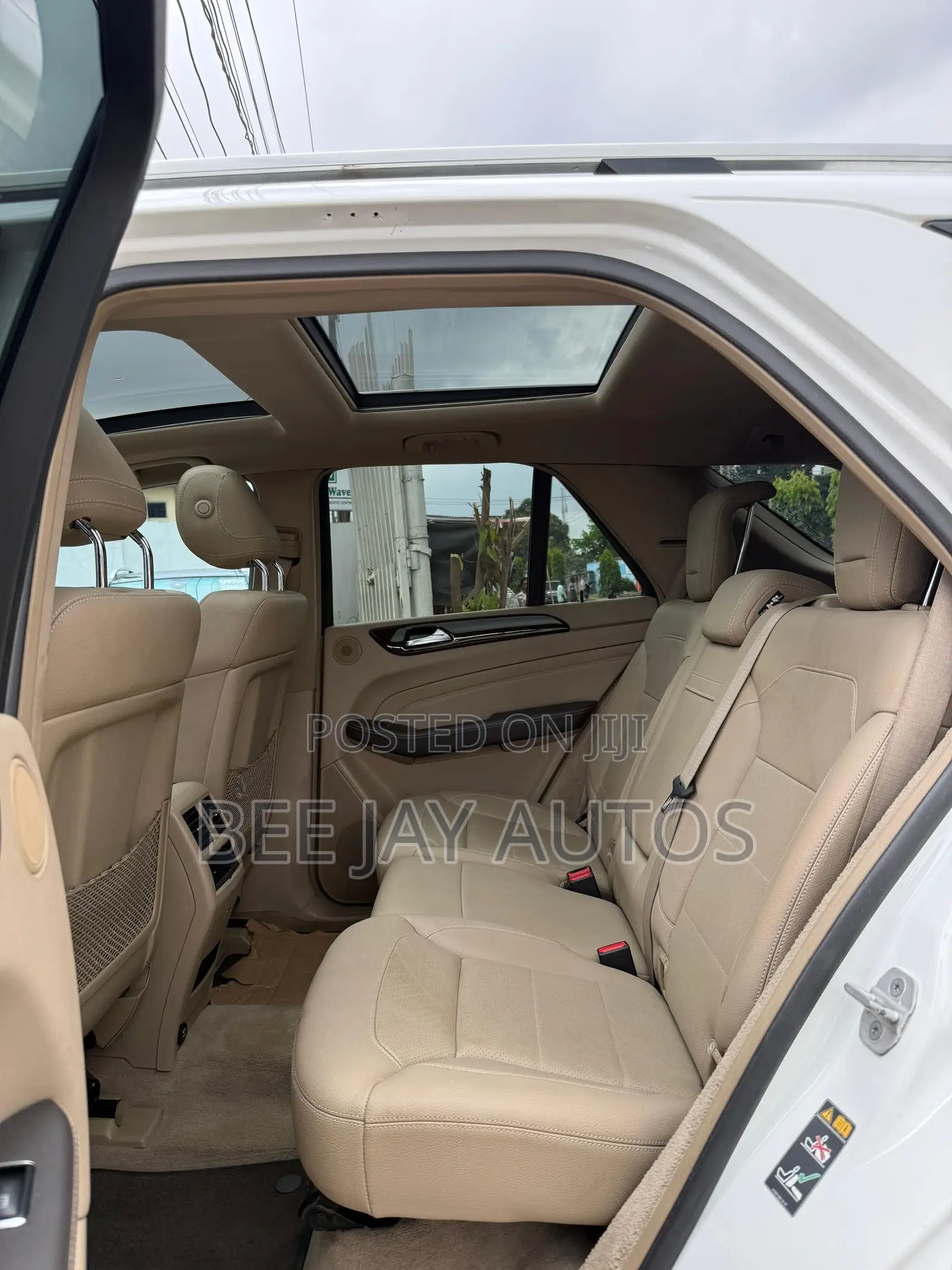 Mercedes-Benz M Class ML350 4MATIC 4dr SUV AWD (3.5L 6cyl 7A) 2015