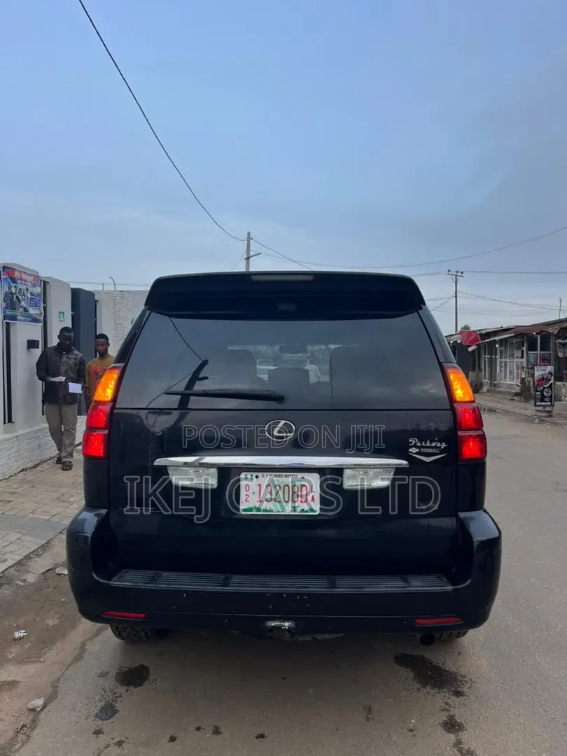 Lexus GX 470 Sport Utility 2005 Black