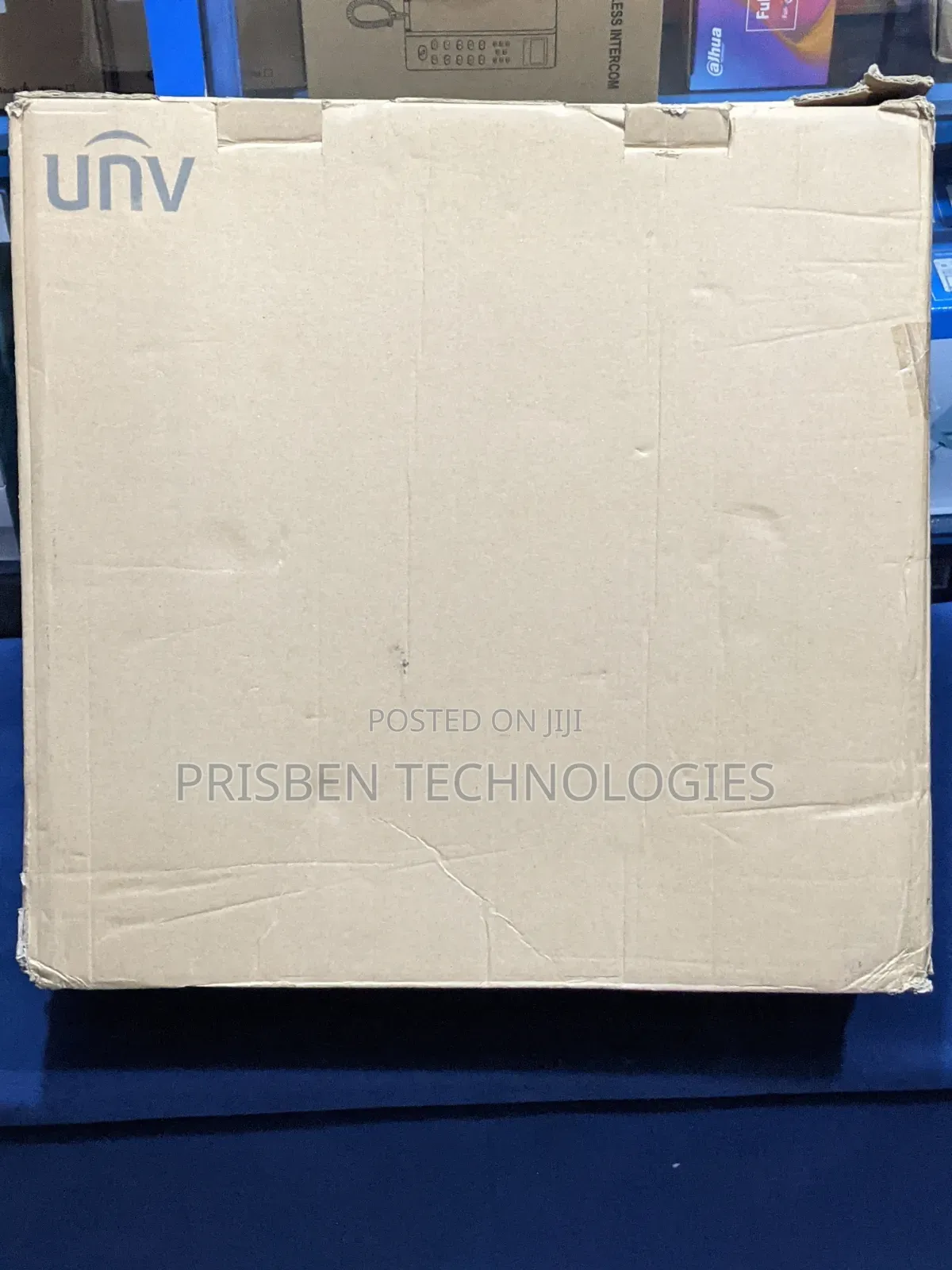 Uniview 16ch NVR 4 SATA