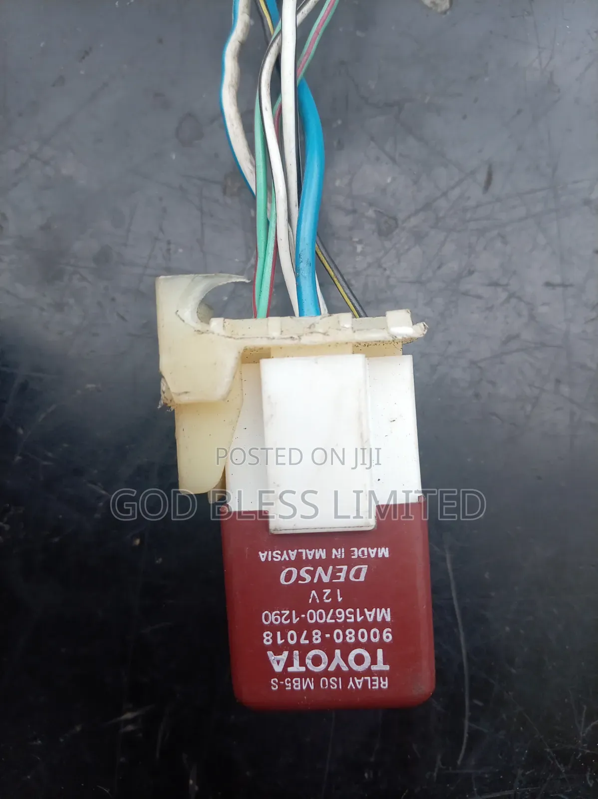 Toyota/Denso 12V 5-Pin Automotive Relay With Socket