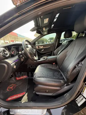 Mercedes-Benz E400 2018 Black