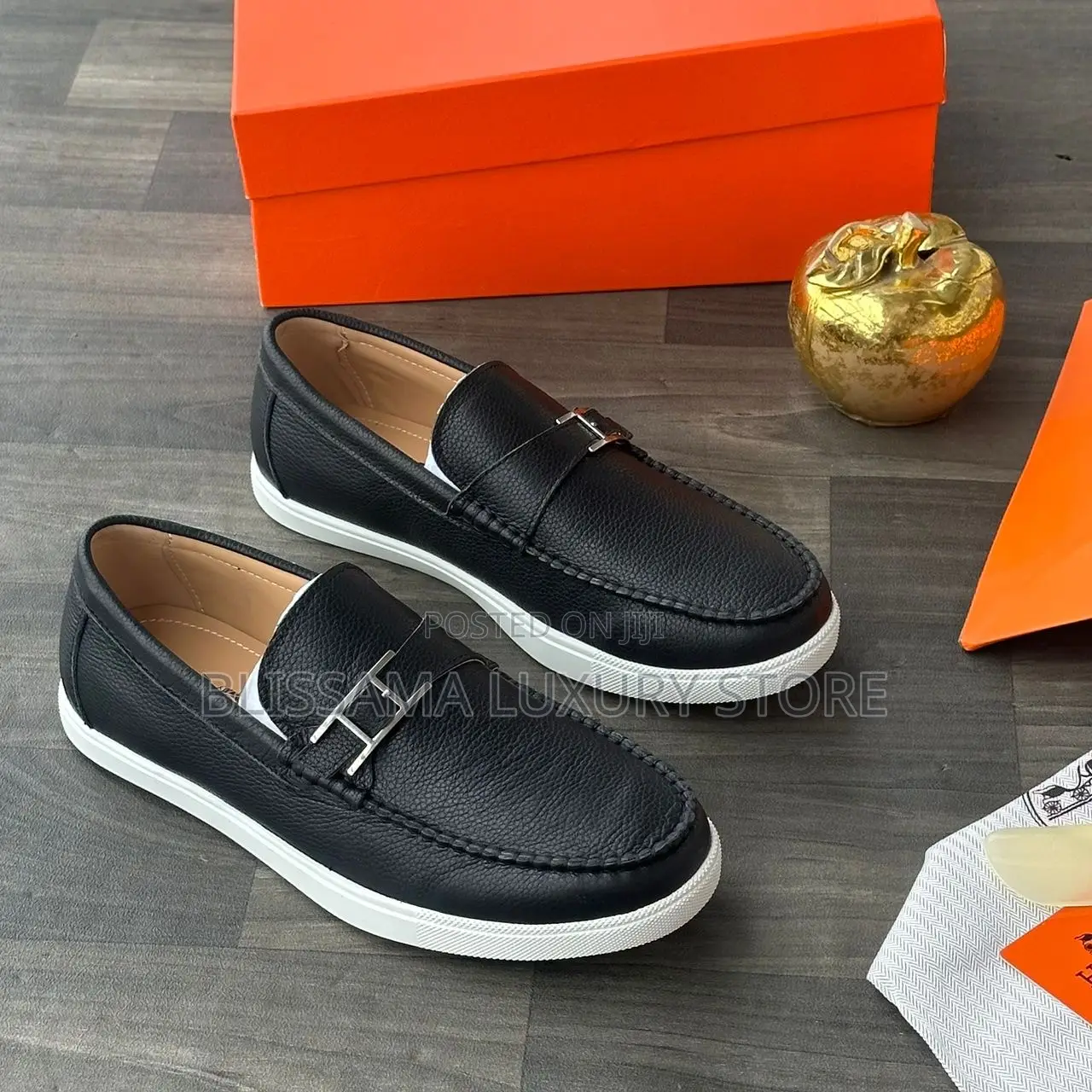 Hermes Classic Men Luxury Shoes – Elegant, Durable & Comfortable
