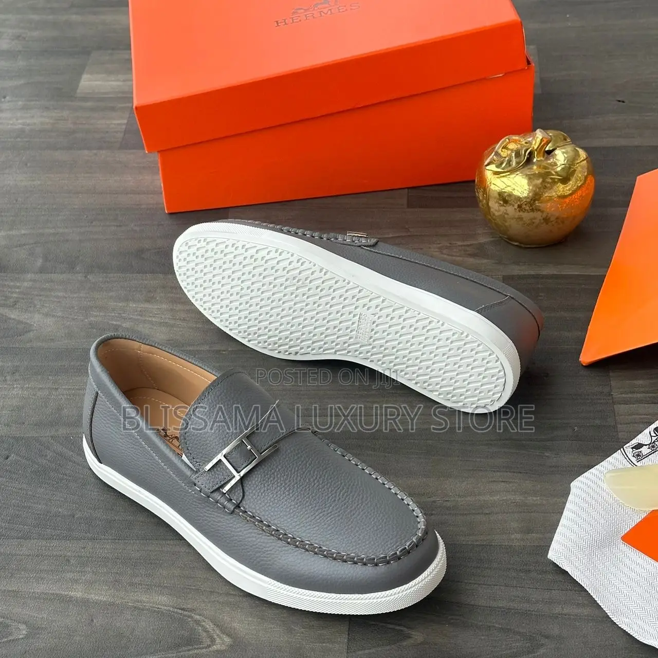 Hermes Classic Men Luxury Shoes – Elegant, Durable & Comfortable