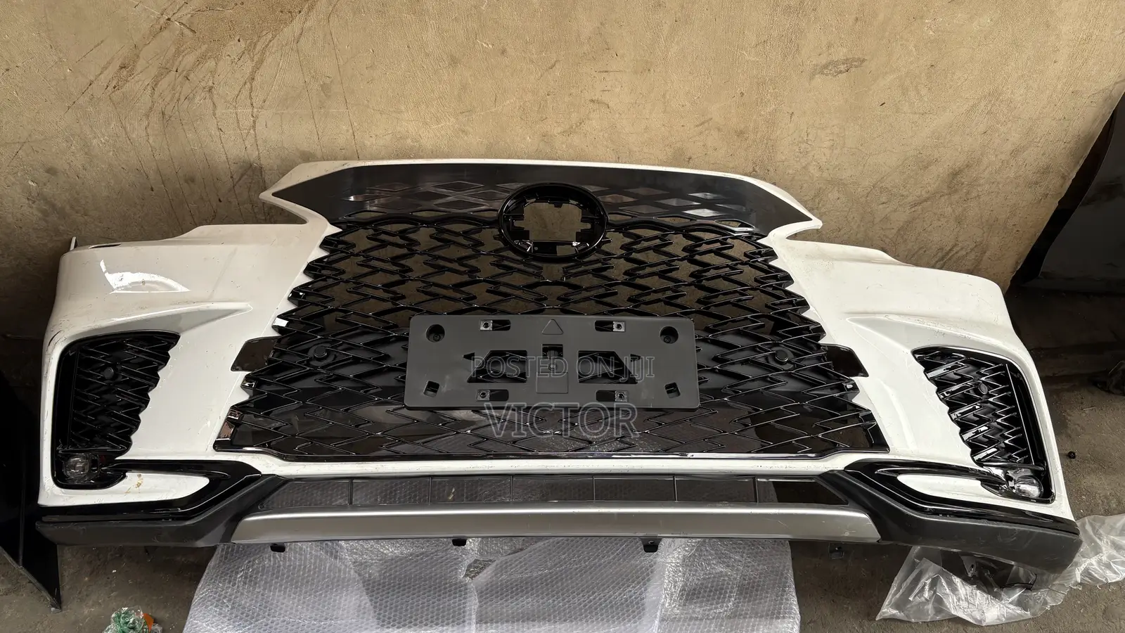 Complete Front Bumper Rx 350 2025