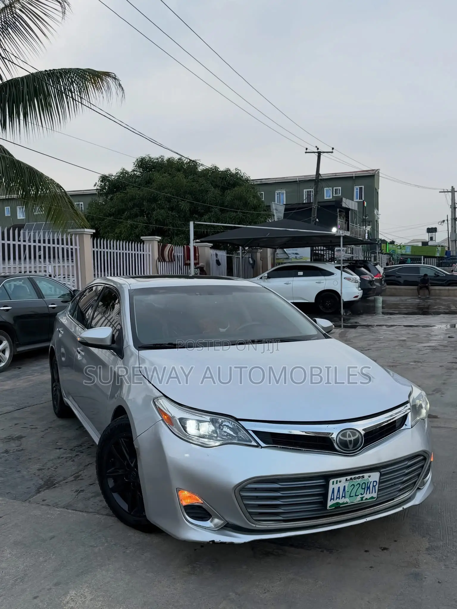 Toyota Avalon 2014 Silver