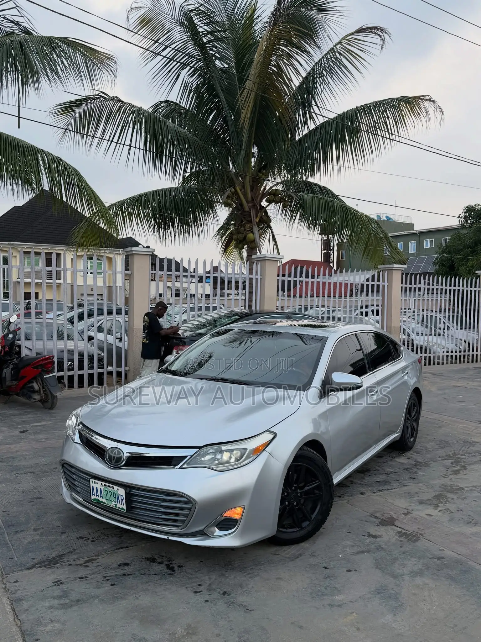 Toyota Avalon 2014 Silver