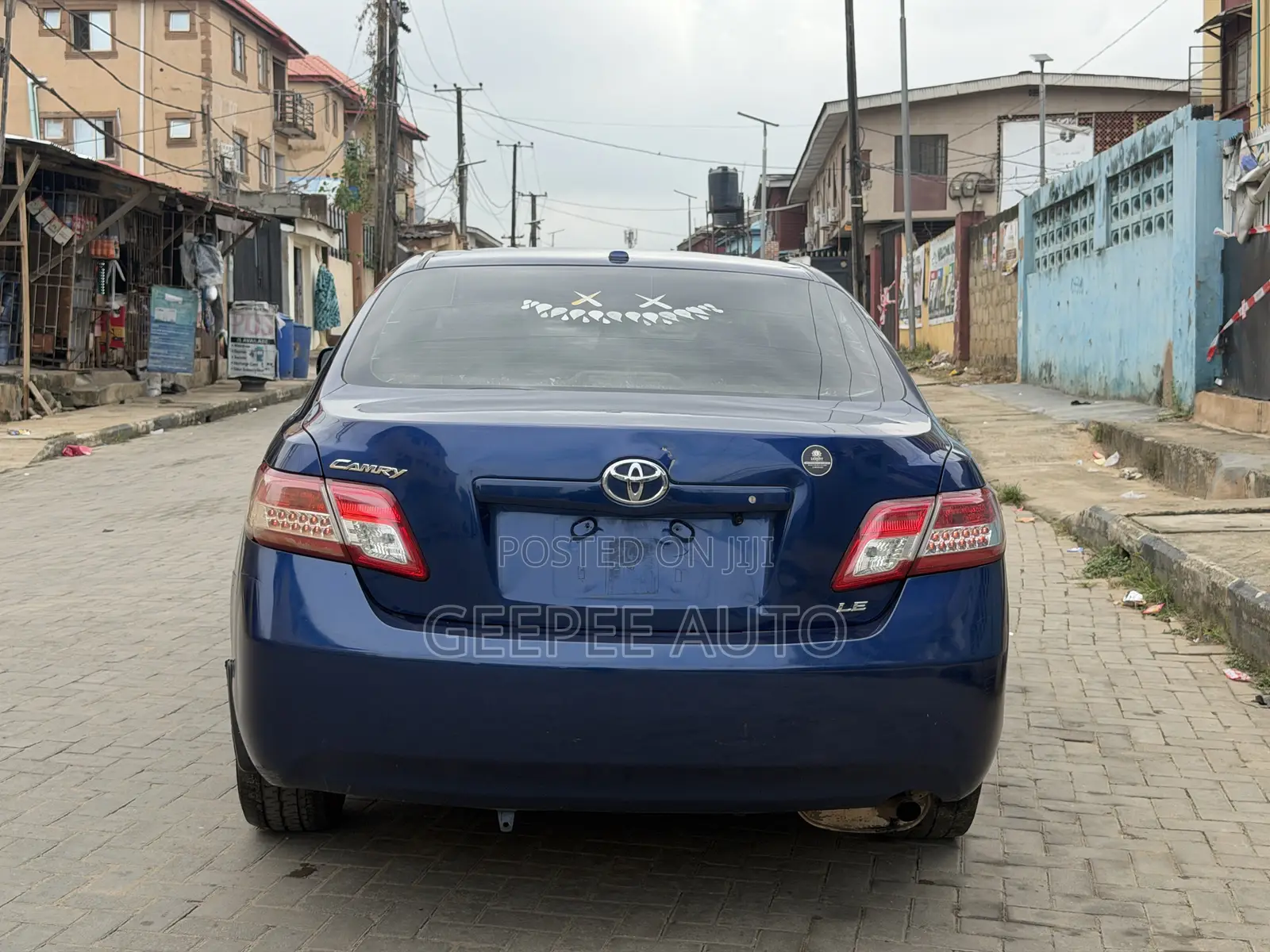 Toyota Camry LE 4dr Sedan (2.5L 4cyl 6A) 2011 Blue