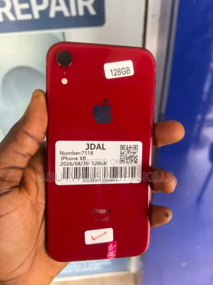Apple iPhone XR 128 GB Red