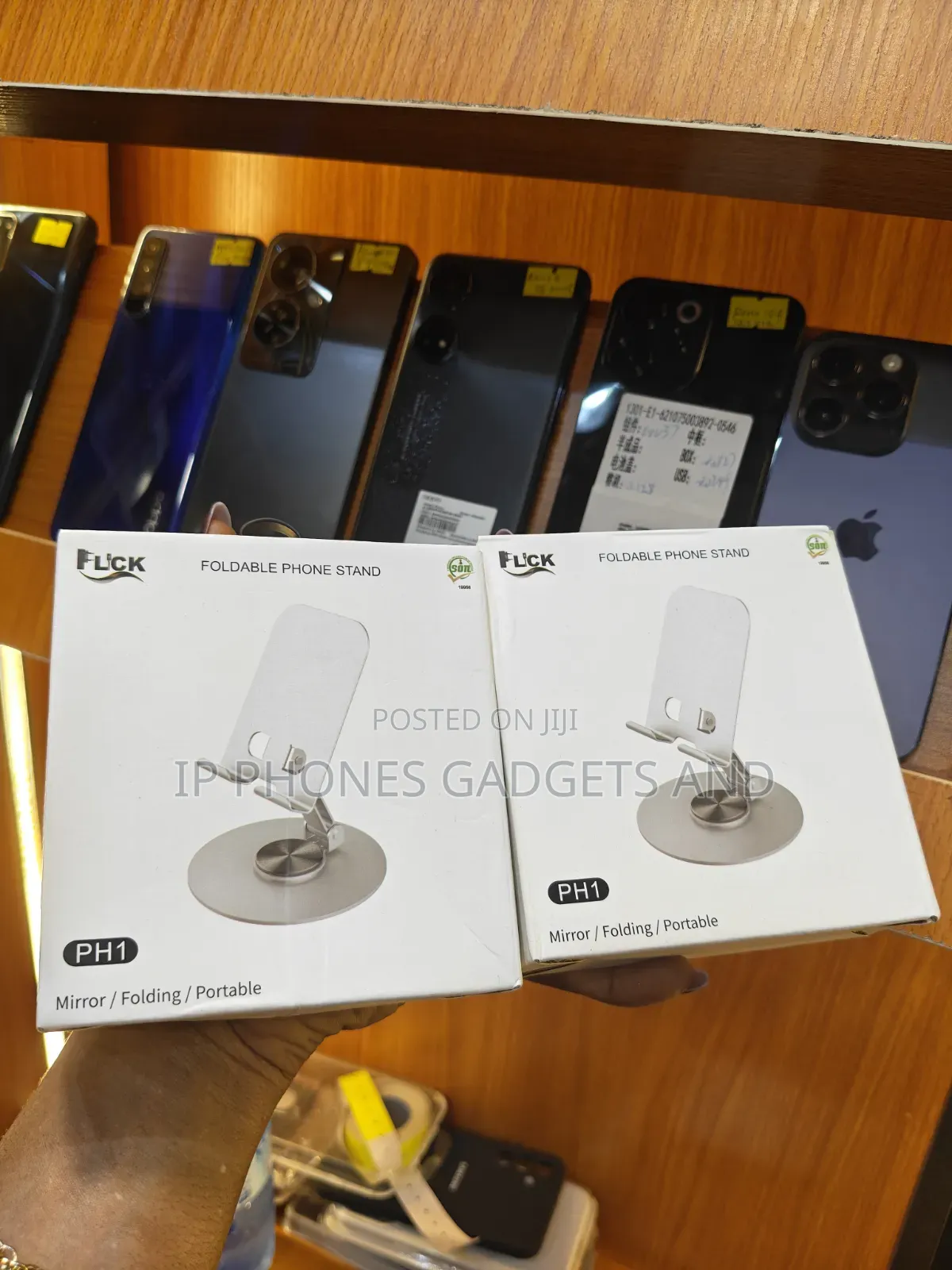 Flick PH1 Foldable and Portable Rotating Phone Stand