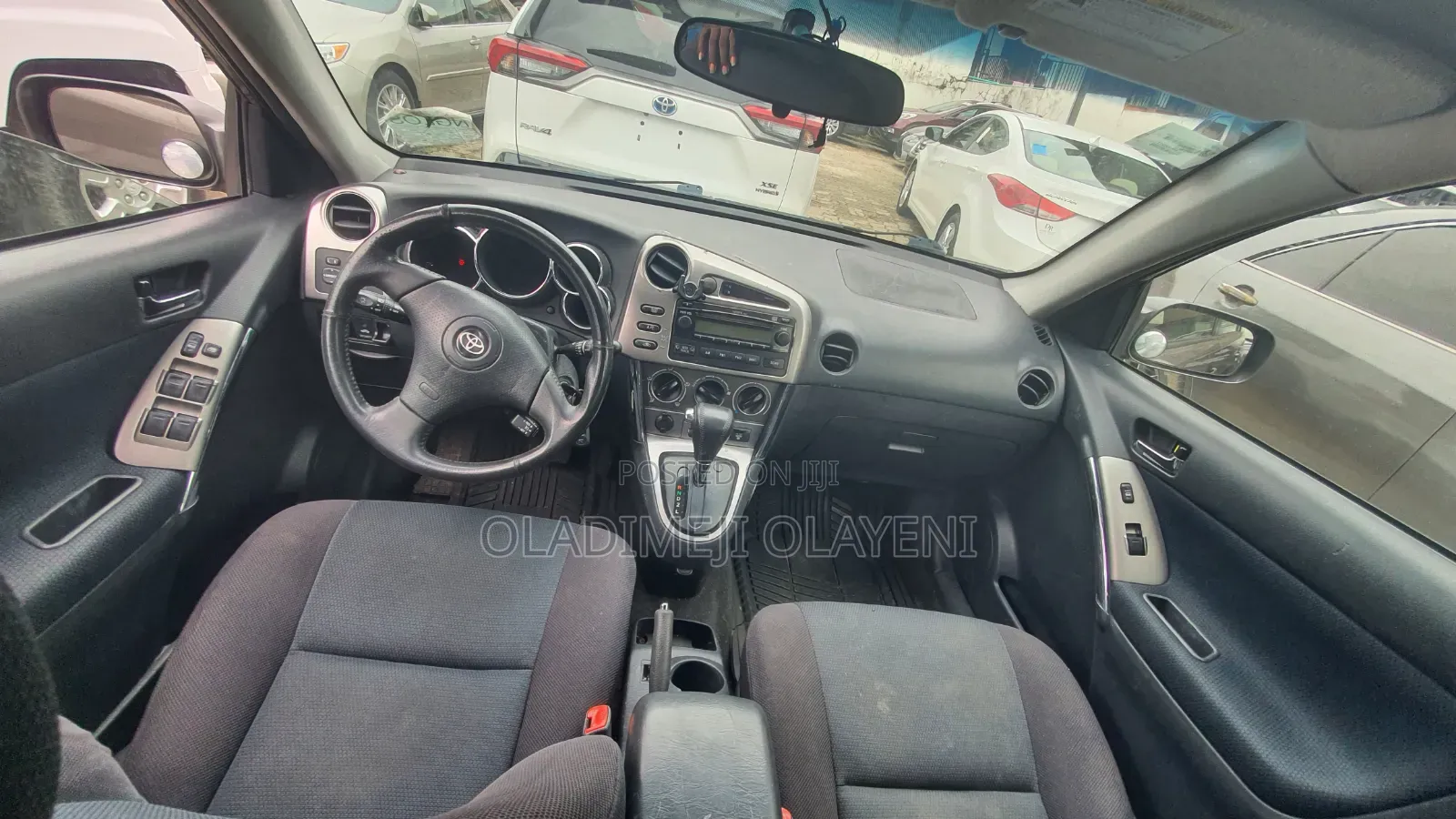 Toyota Matrix XR Hatchback FWD (1.8L 4cyl 4A) 2008 Gray