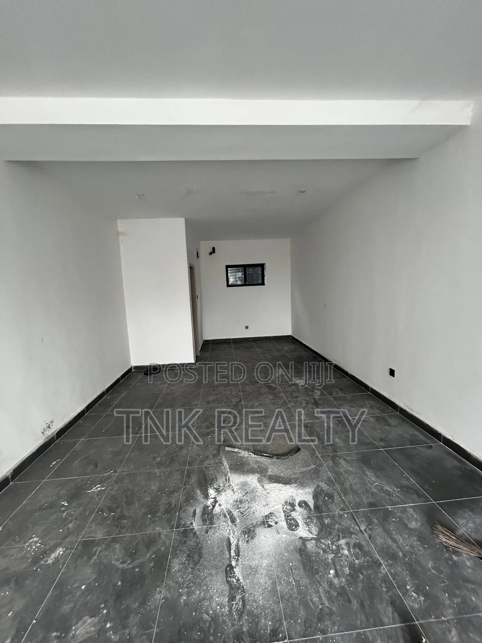 Shop for Rent in Wuse 2
