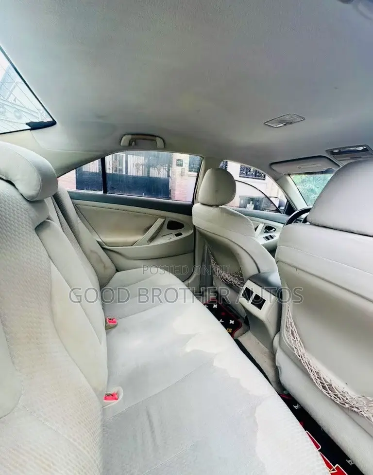 Toyota Camry 2.4 LE 2008 Gold