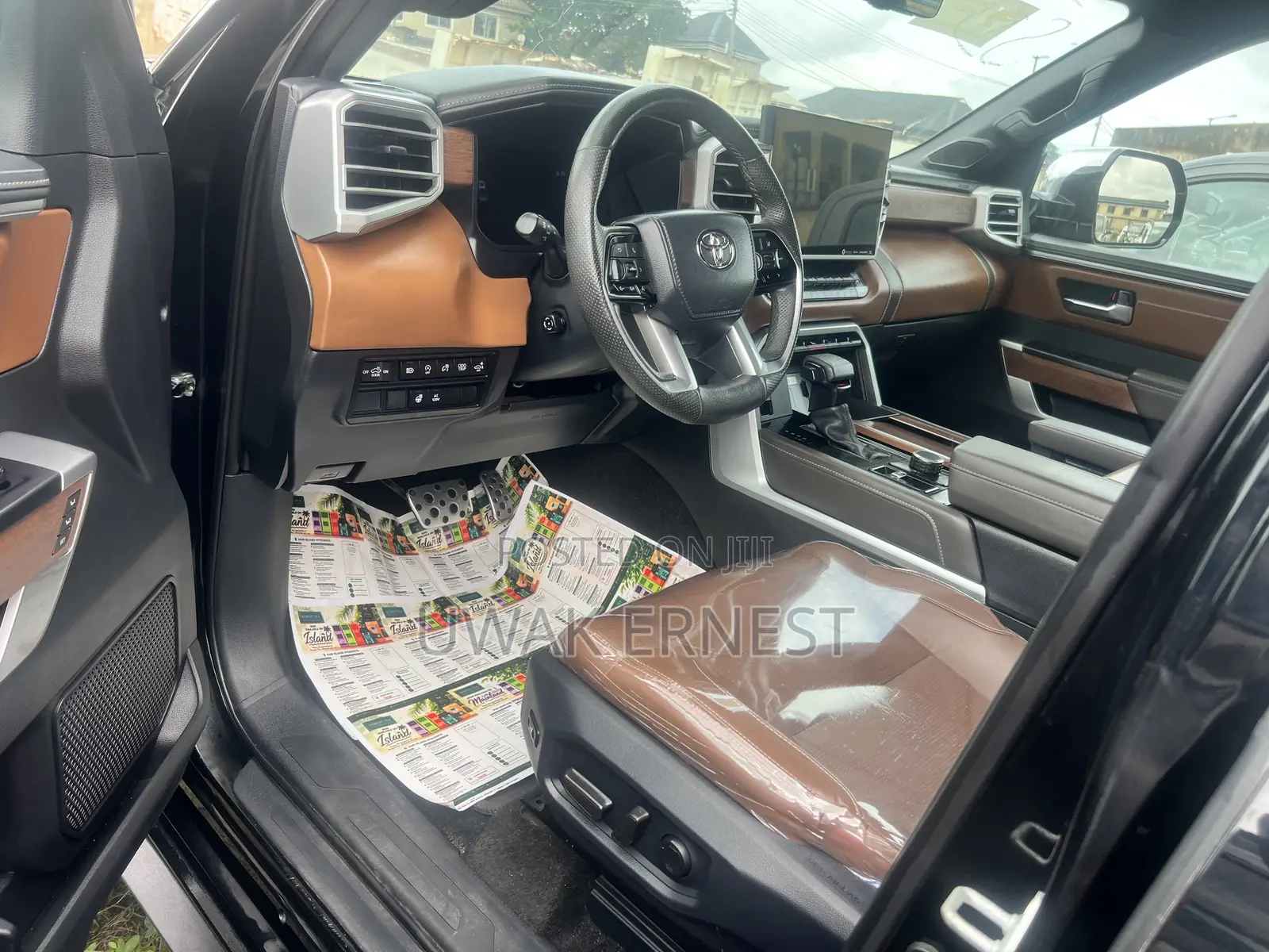 Toyota Tundra Platinum CrewMax 5.5' Bed 2023 Black