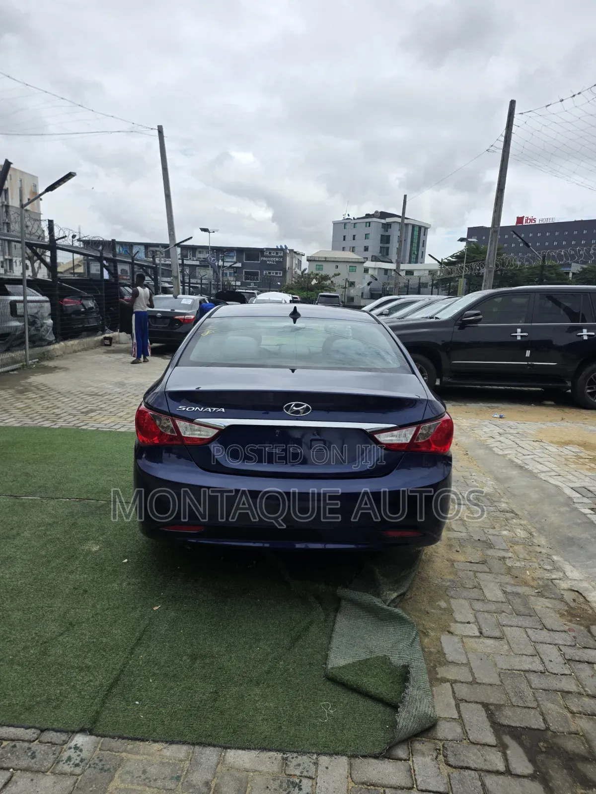 Hyundai Sonata GLS Sedan FWD (2.4L 4cyl 6M) 2012 Blue