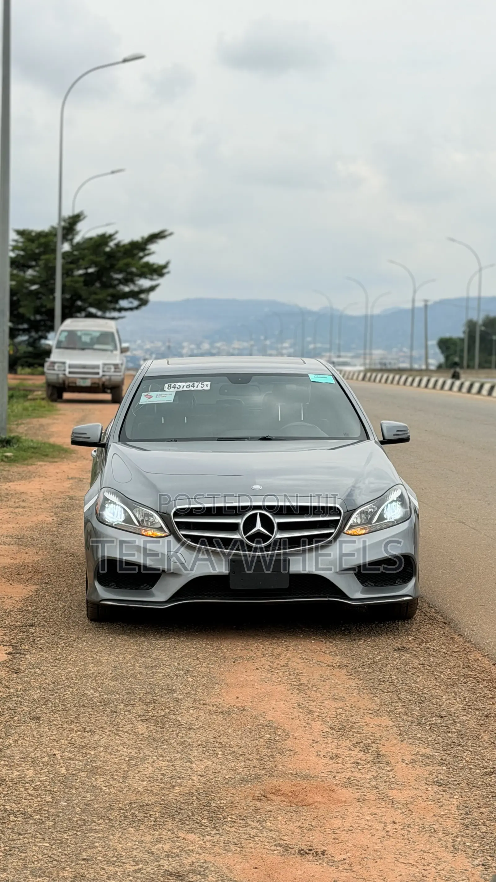 Mercedes-Benz E350 Base 4Matic Sedan AWD (3.5L 6cyl 7A) 2015 Gray