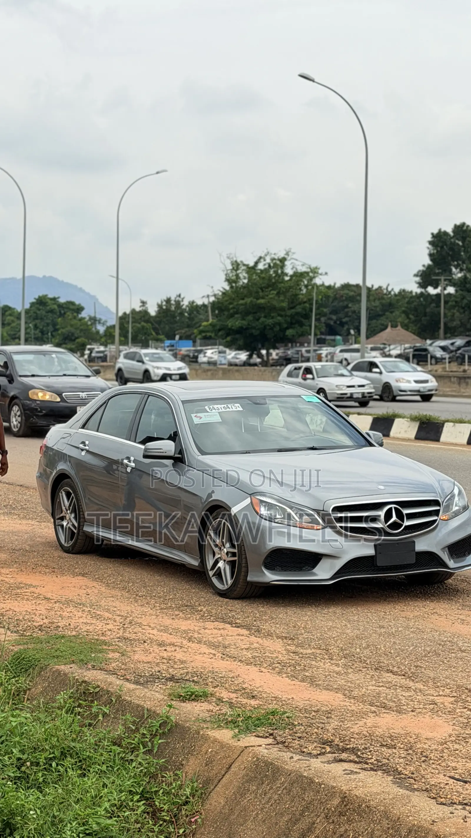 Mercedes-Benz E350 Base 4Matic Sedan AWD (3.5L 6cyl 7A) 2015 Gray