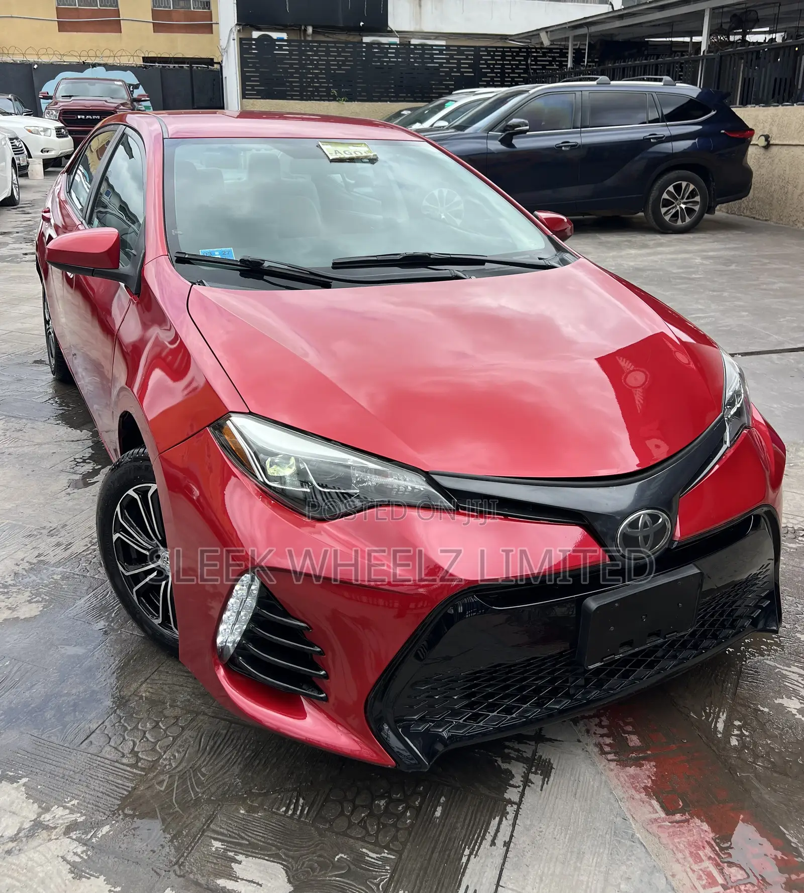Toyota Corolla 2014 Red