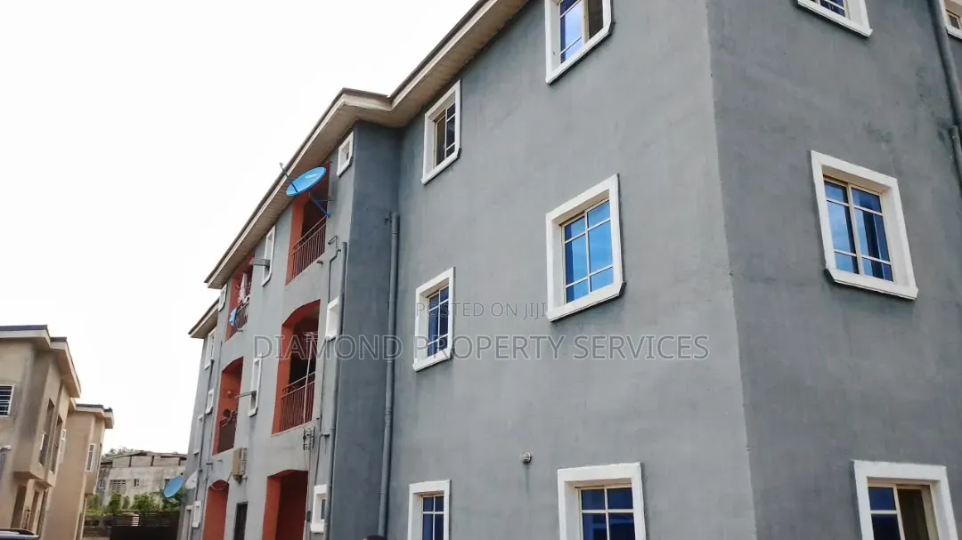 3bdrm Duplex in Area H, Owerri for rent
