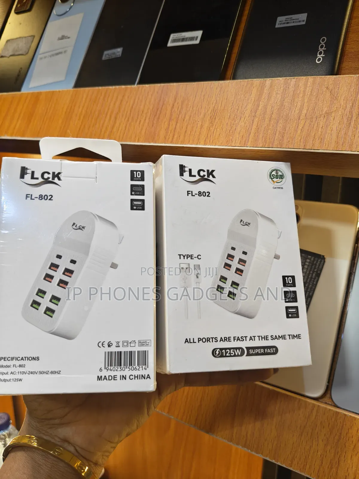 10-Port 125W Fast Charging Desktop Hub